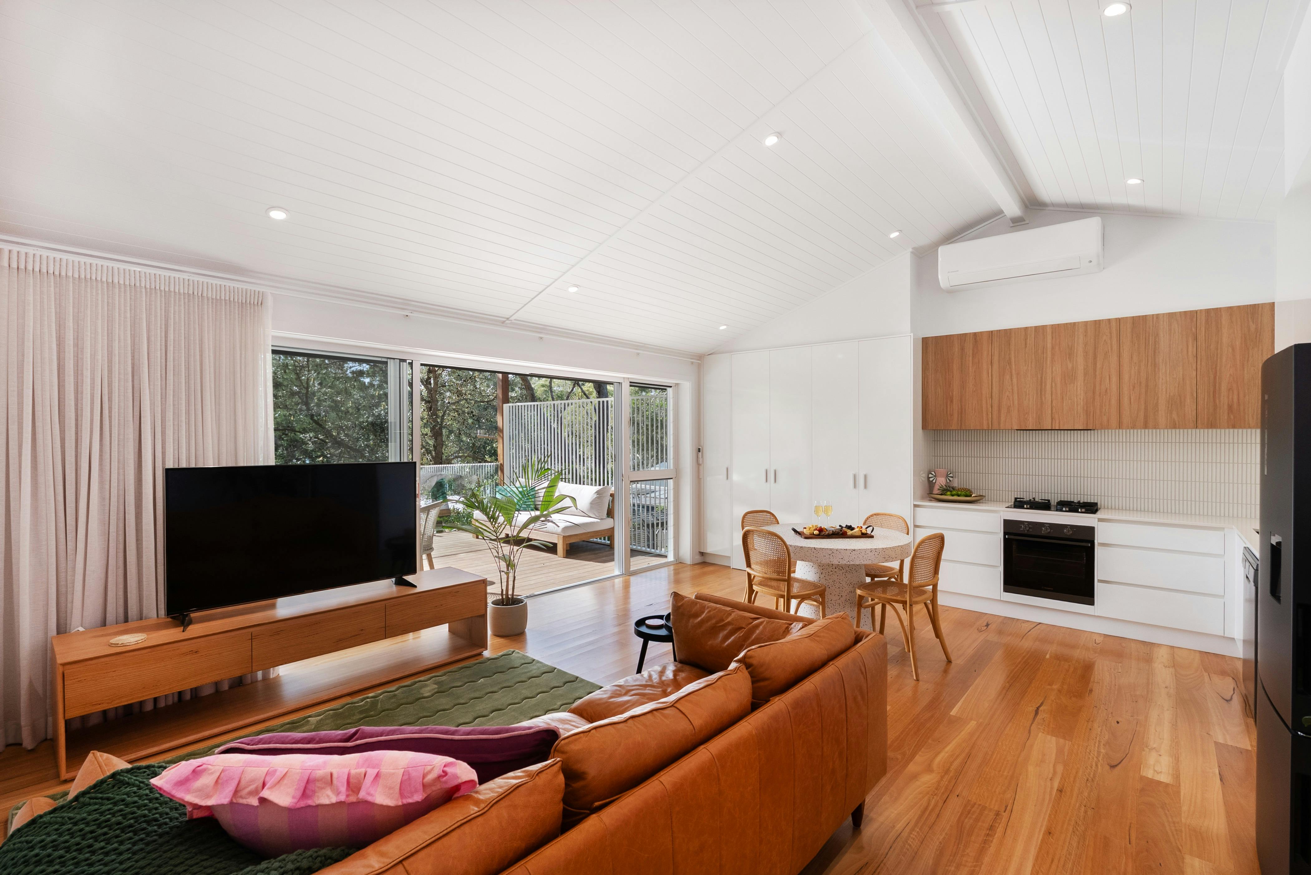 The Springs, Photographer Russell Quinn