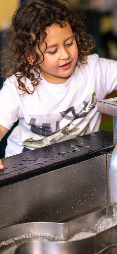 Young child playing at Questacon