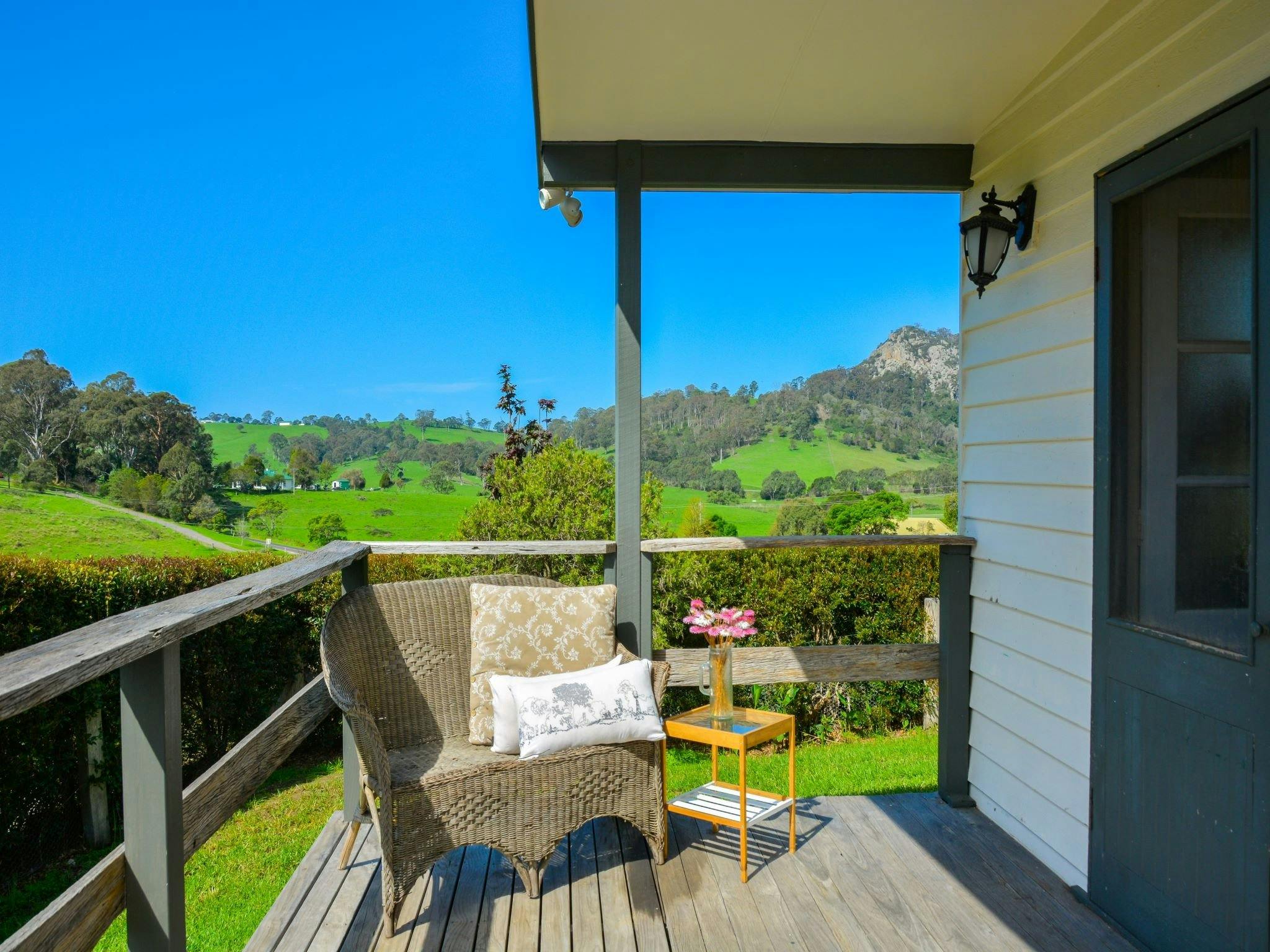 Two bedroom family friendly pet friendly cottage with secure yard and private firepit.