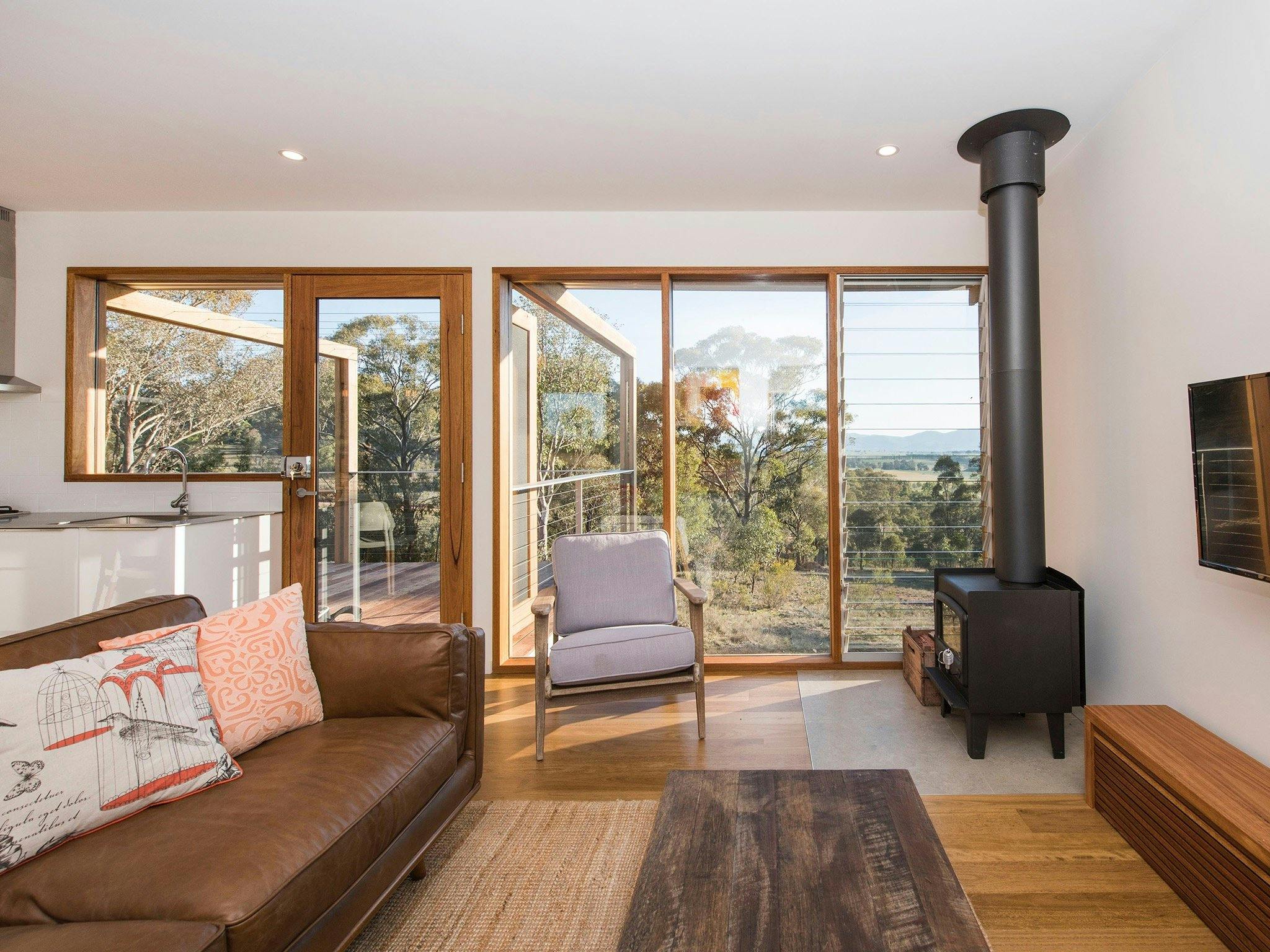 Strikes Mudgee living area