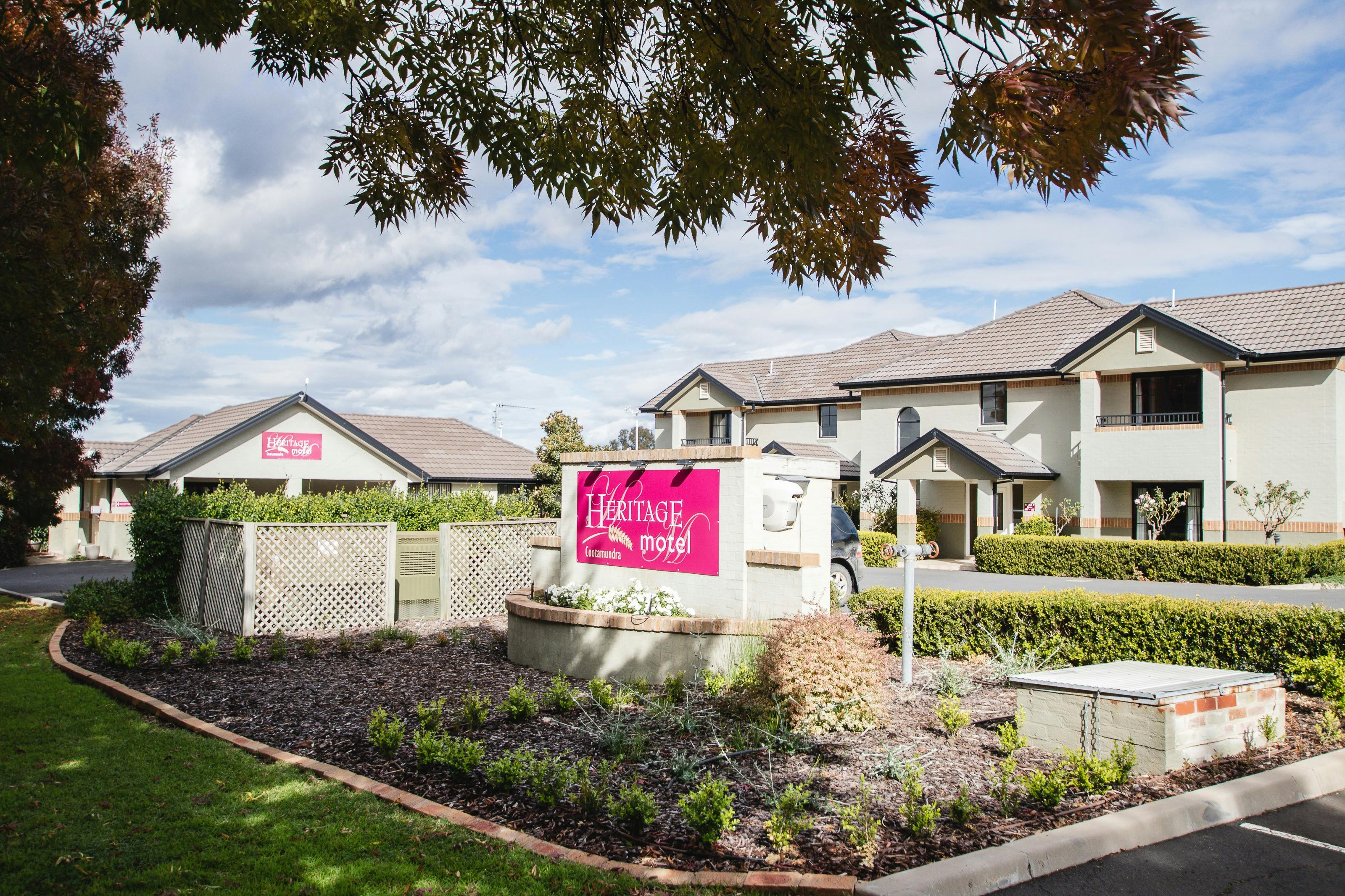 庫塔蒙德拉遺產汽車旅館