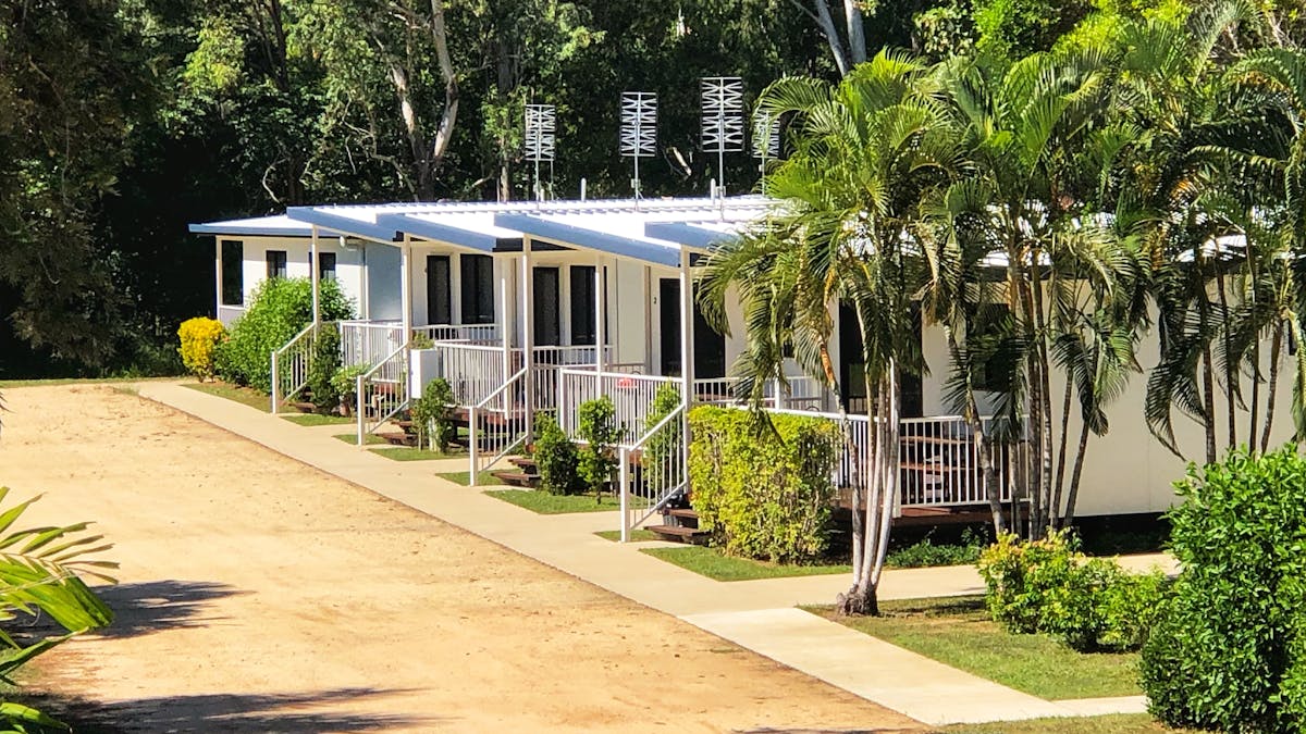 2 bedroom & open plan Cabins