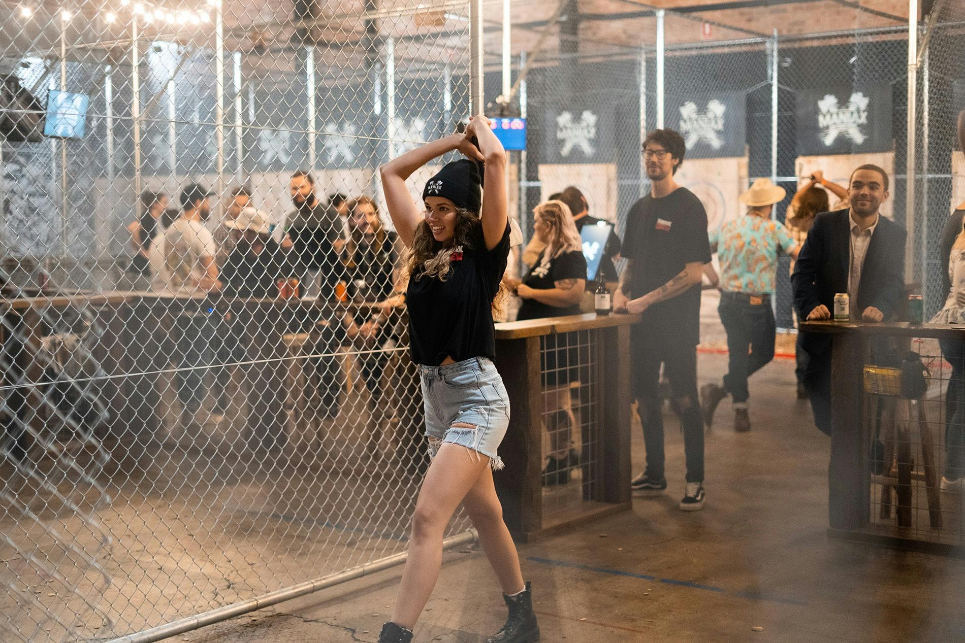 Maniax Axe Throwing - Knox