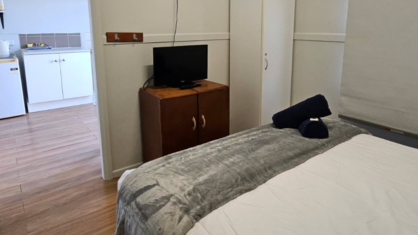 Donga Accommodation in Karumba Donga Accommodation in Karumba