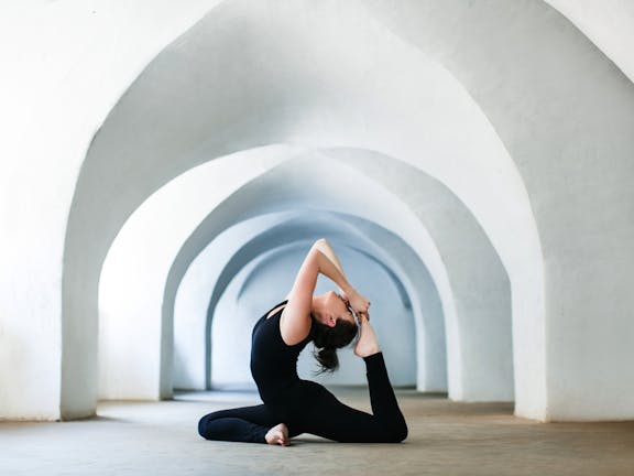 Jessica Dewar Yoga