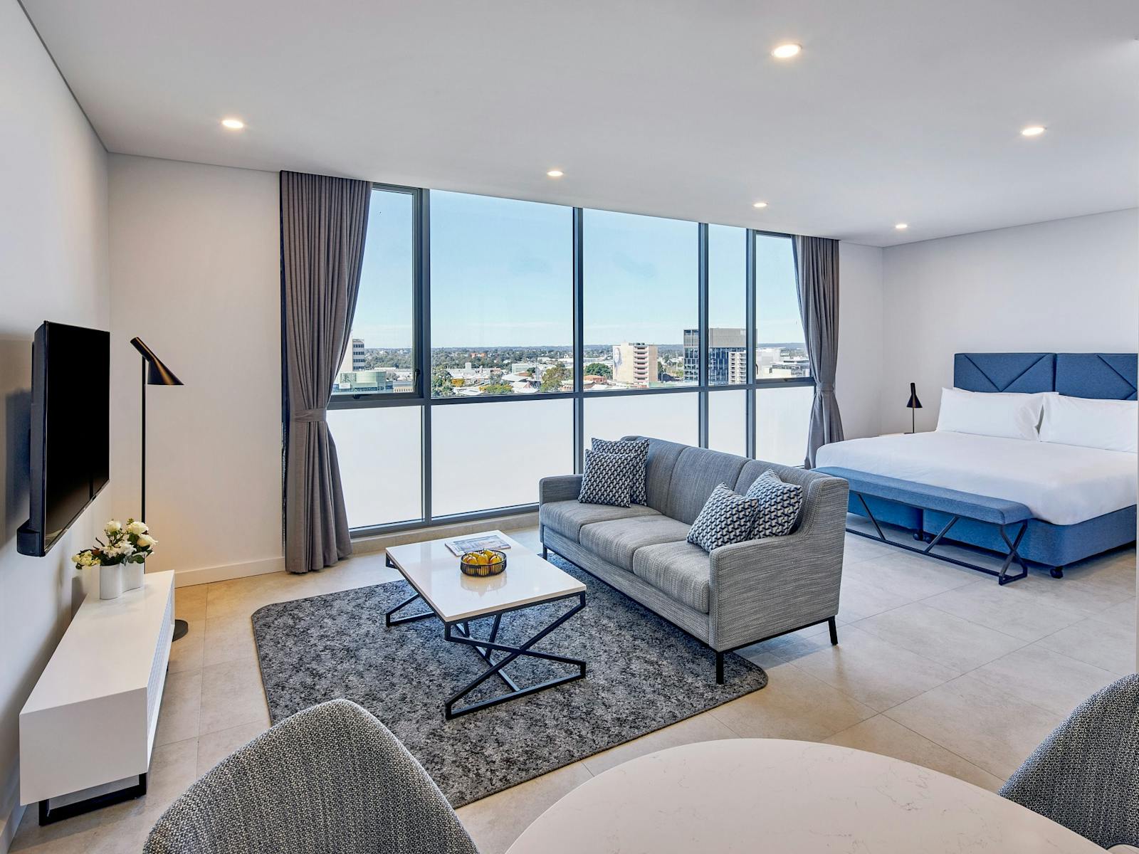 Open plan Studio Suite