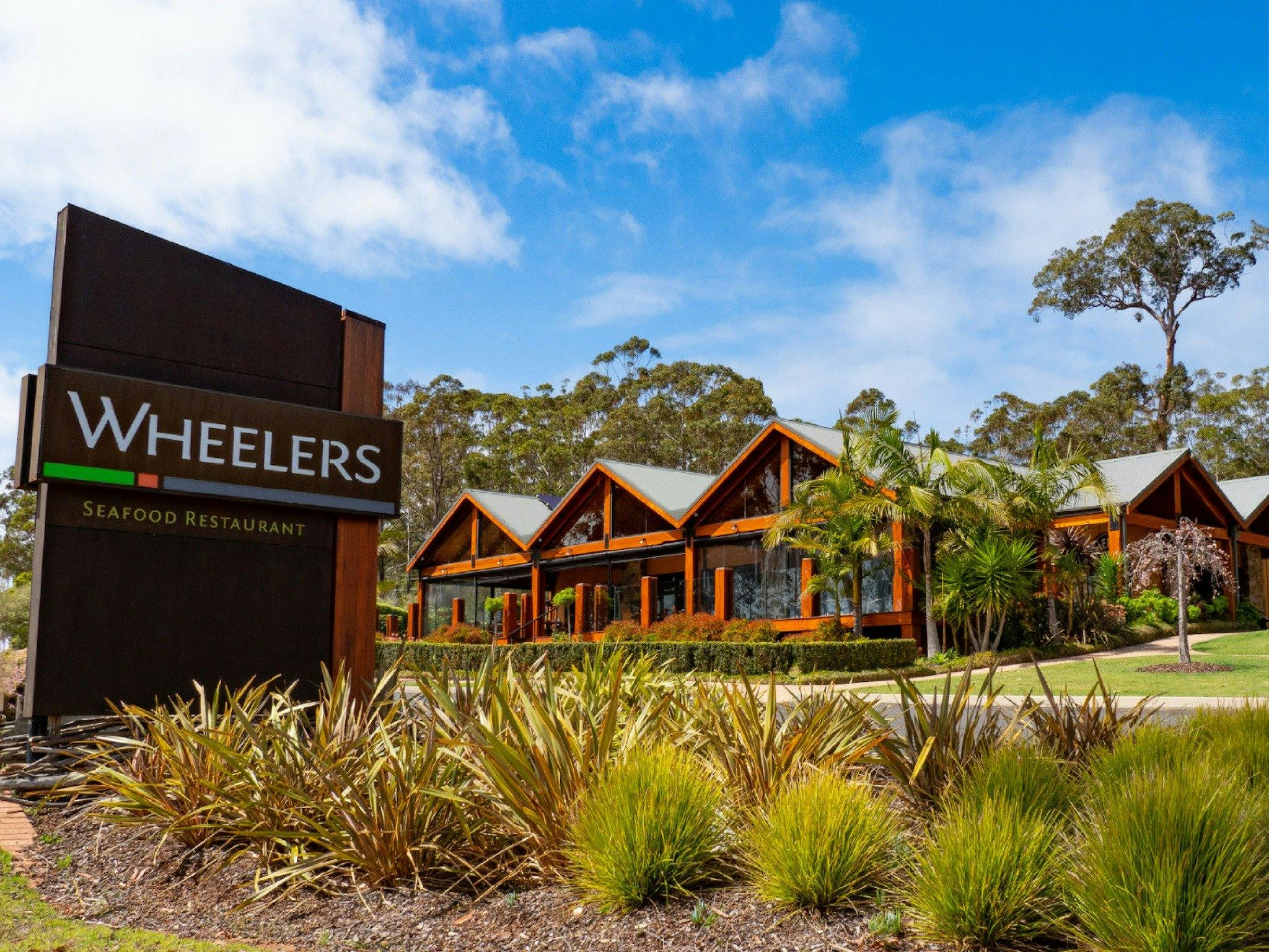 Stunning coastal bush surrounds