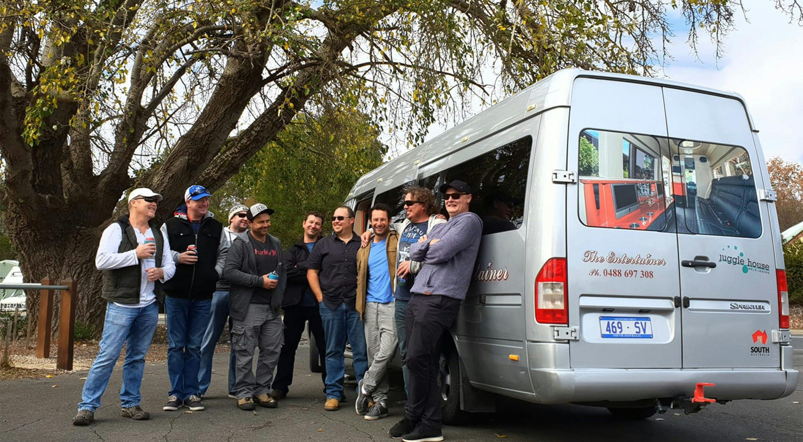 Entertainer Limousine