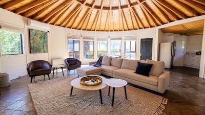 Unique Open plan Living