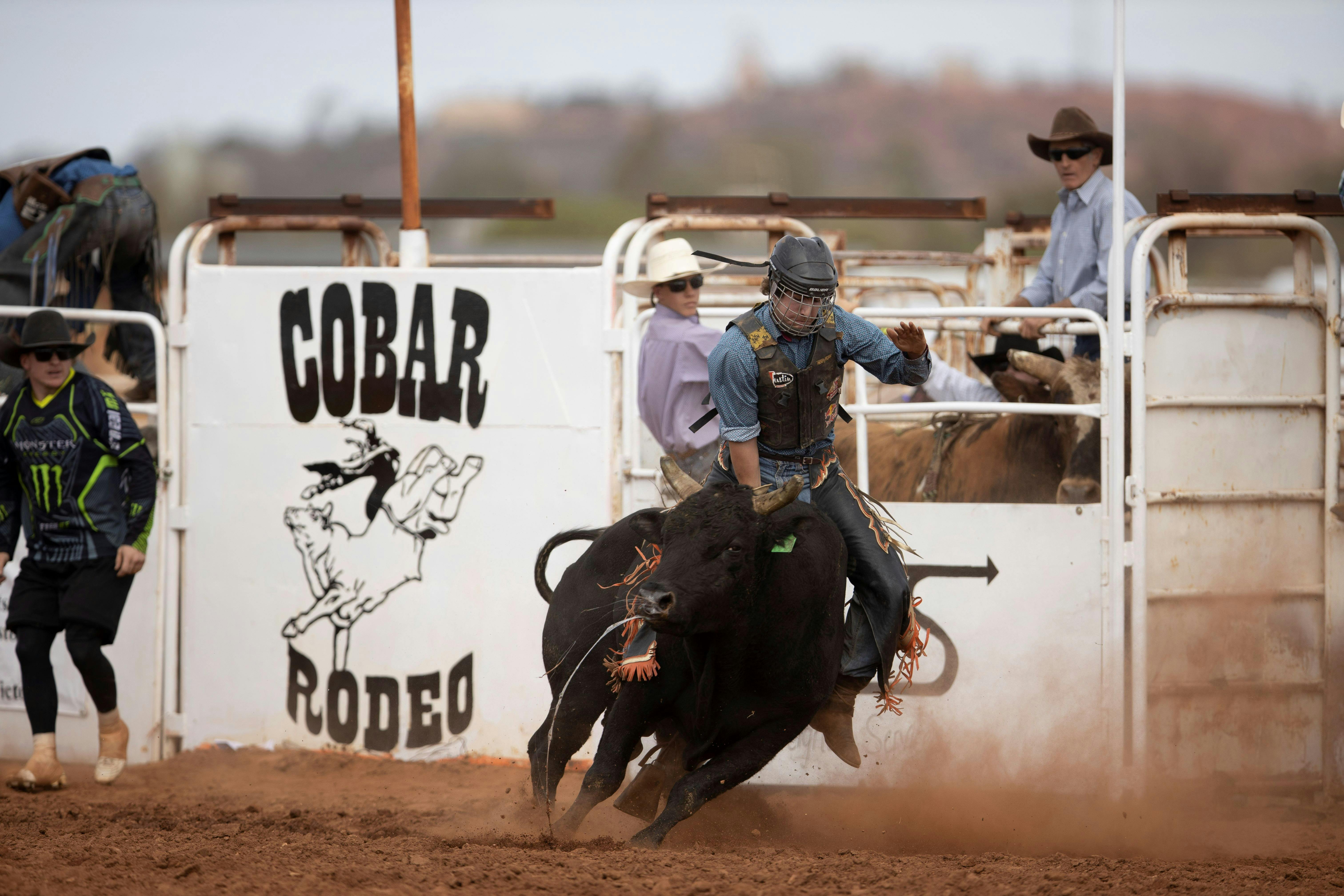 科巴爾牛仔競技表演