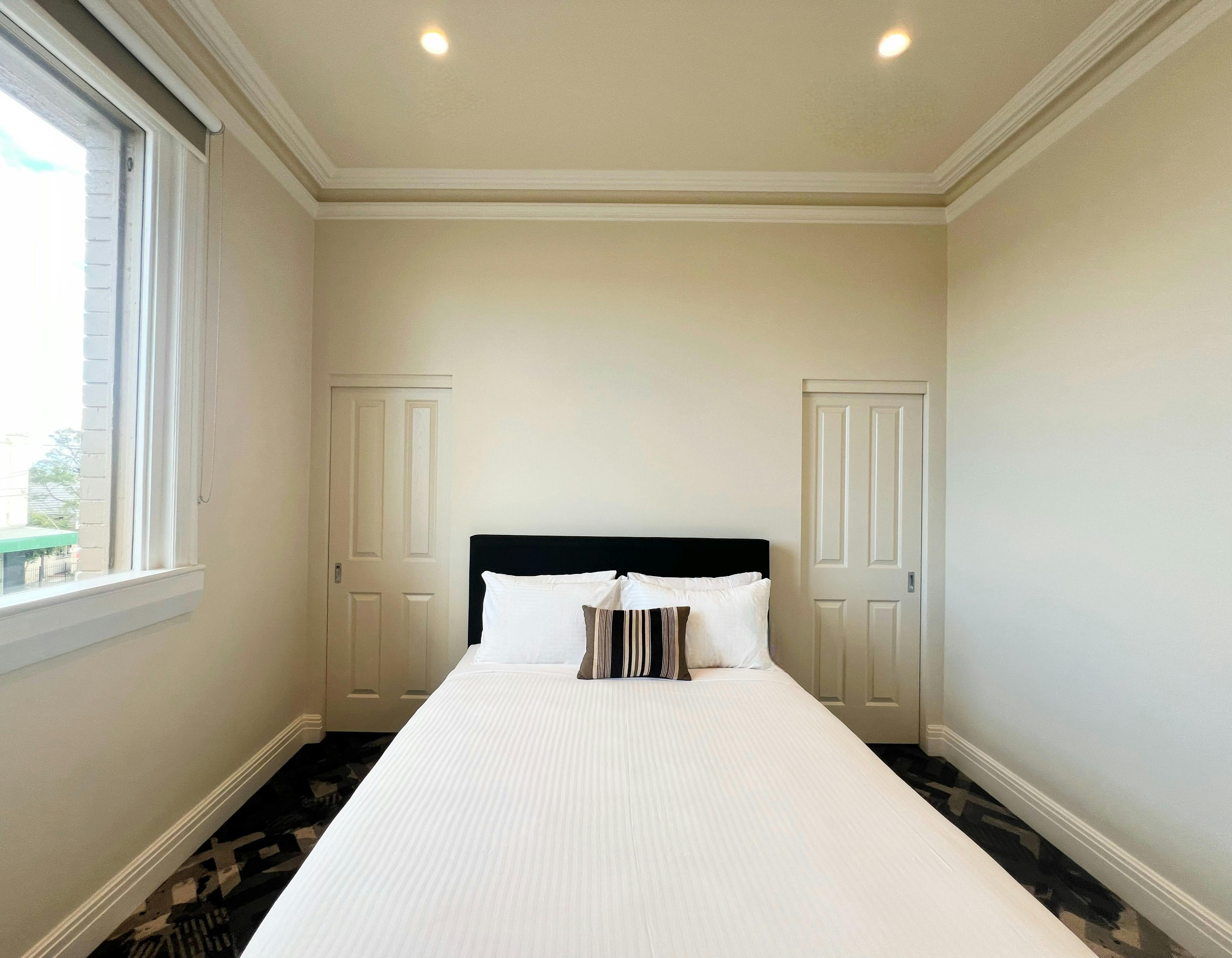 Queen Room (Ensuite)