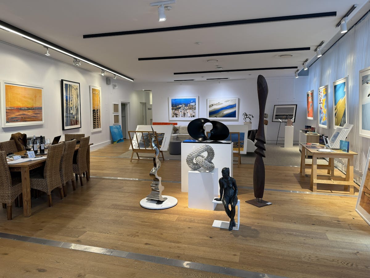 Ralph Kerle's Art, Manly
