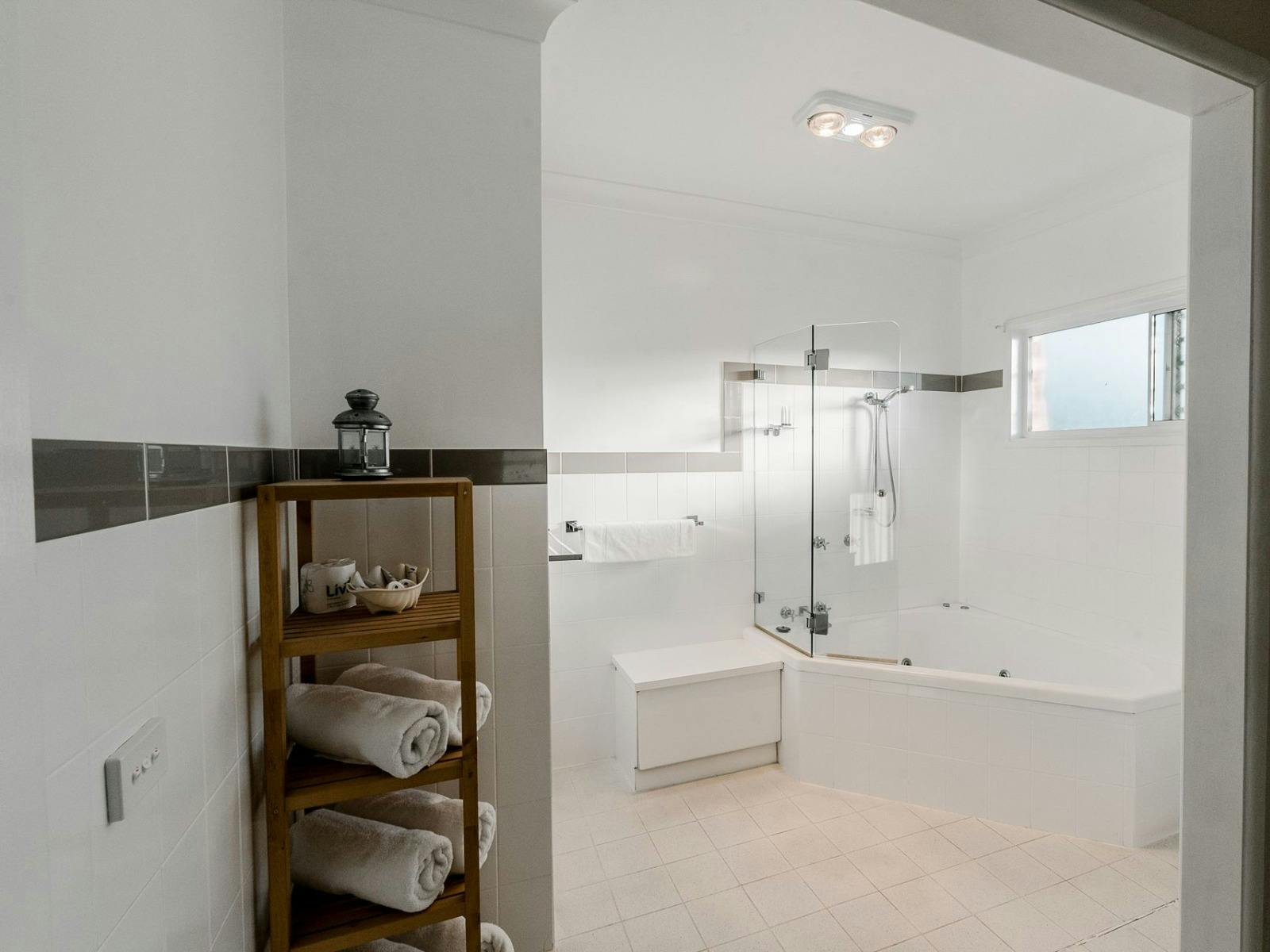 Bathroom of Medium Family Spa Bedroom