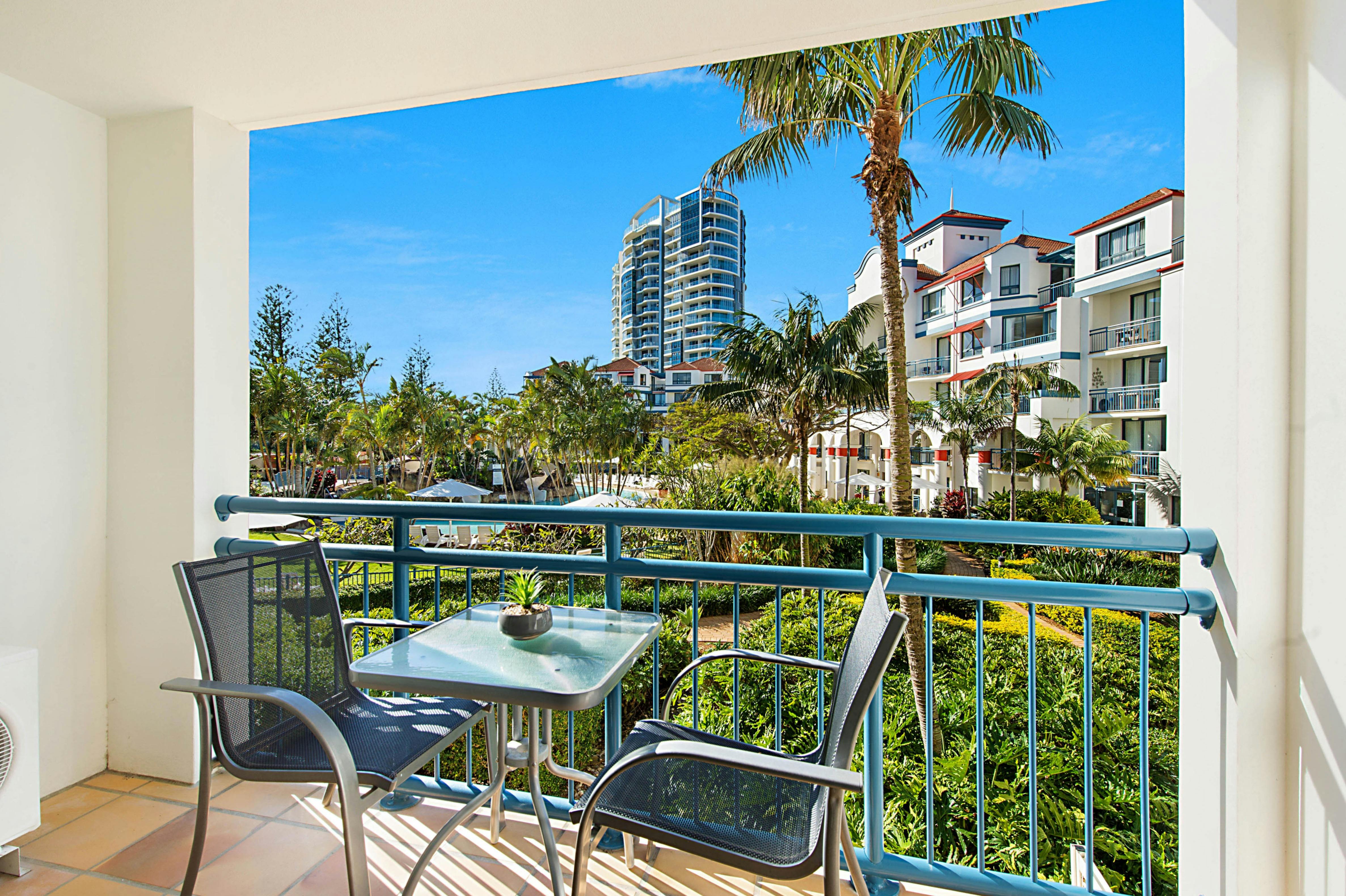 Calypso Plaza Resort Unit 215 - Coolangatta