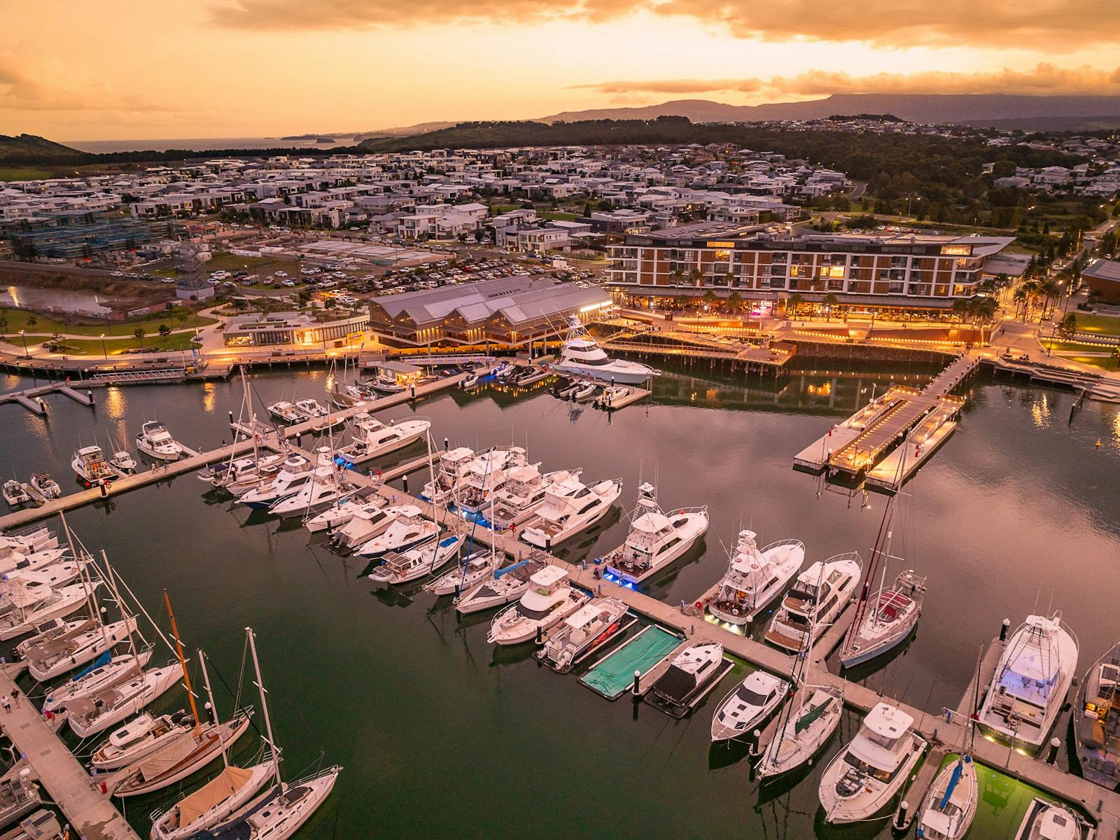 Shellharbour Shellharbour Marina | NSW Holidays & Accommodation, Things to Do ...