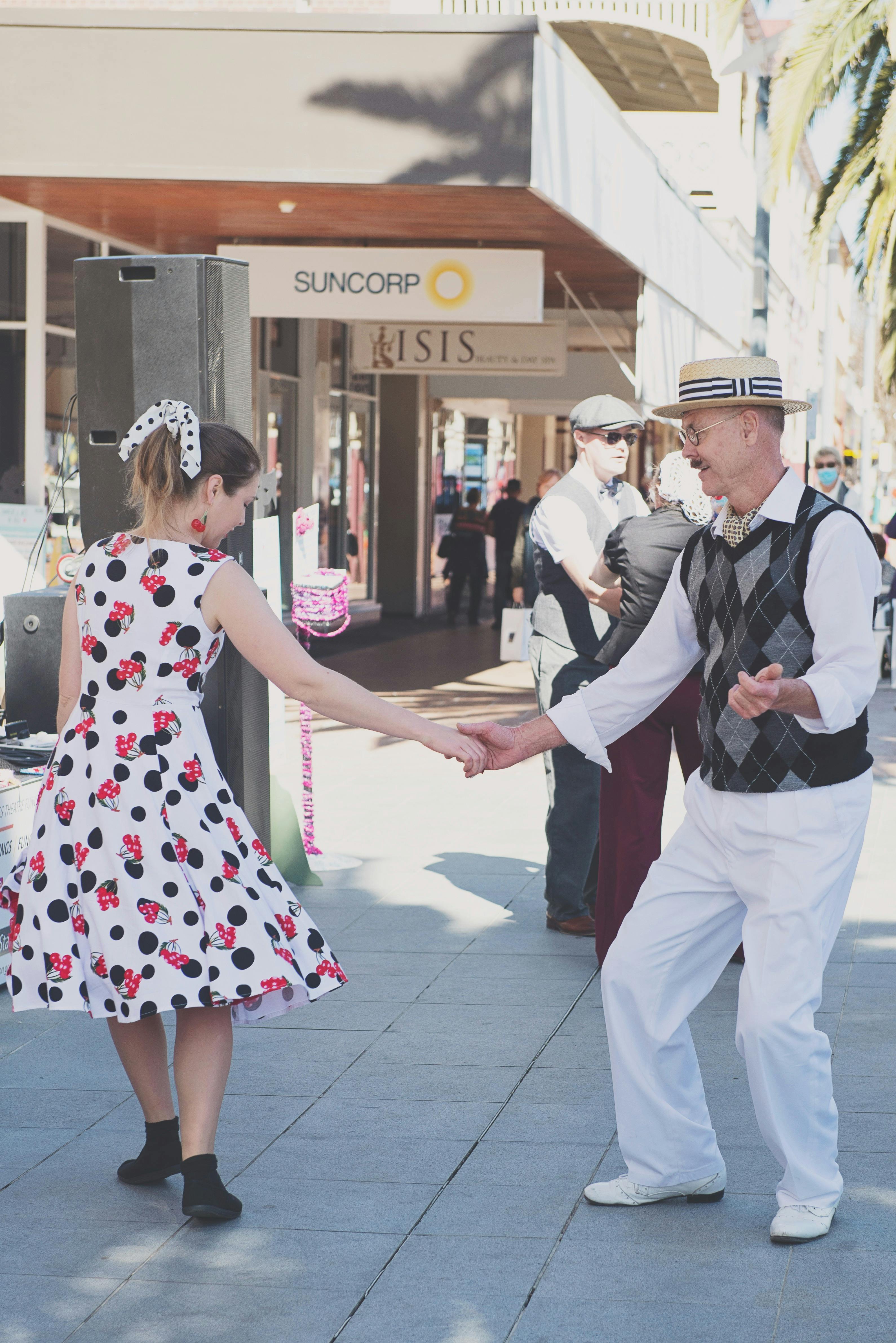 swing dancers enjoying jazz music