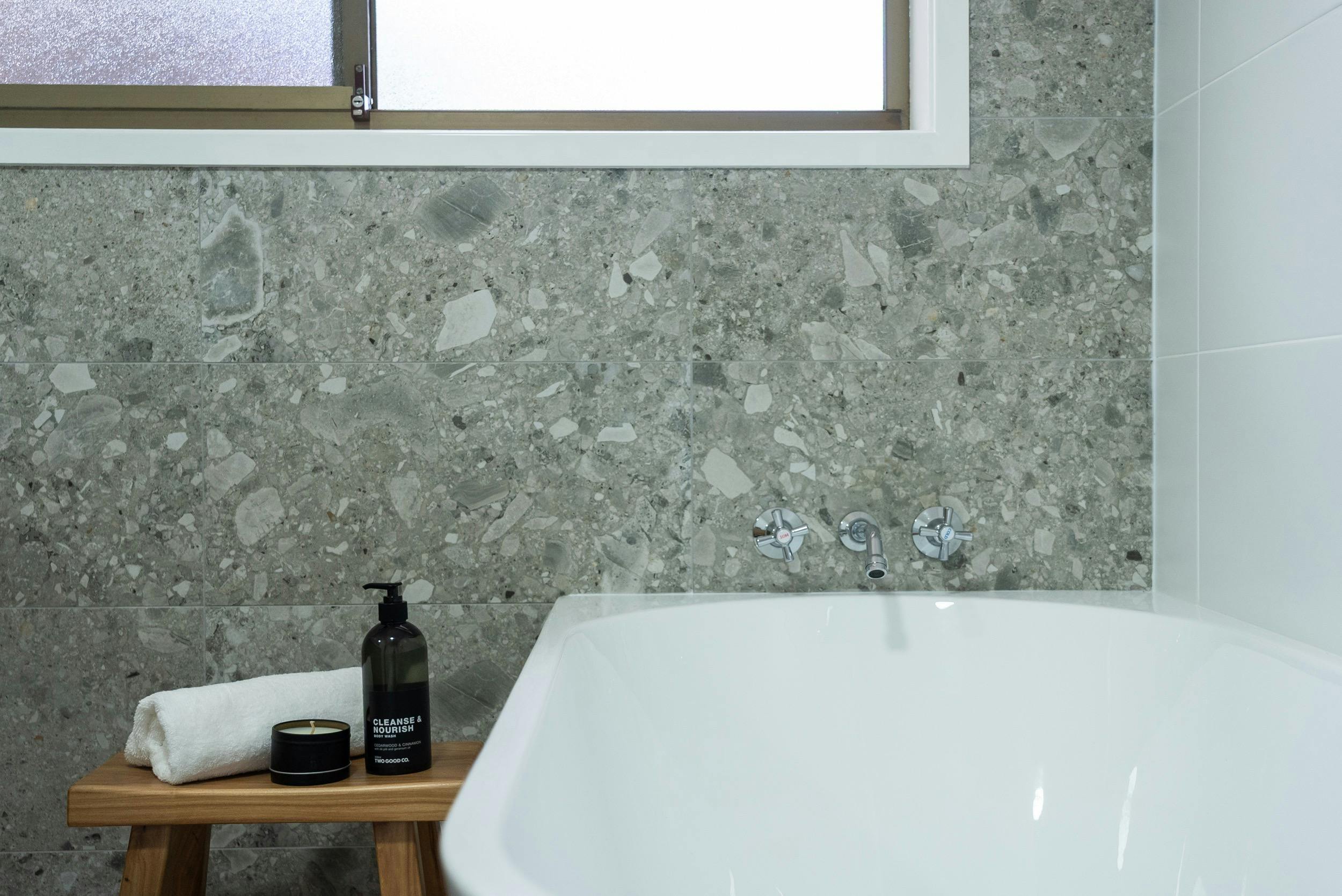 Pearl, Photographer Russell Quinn