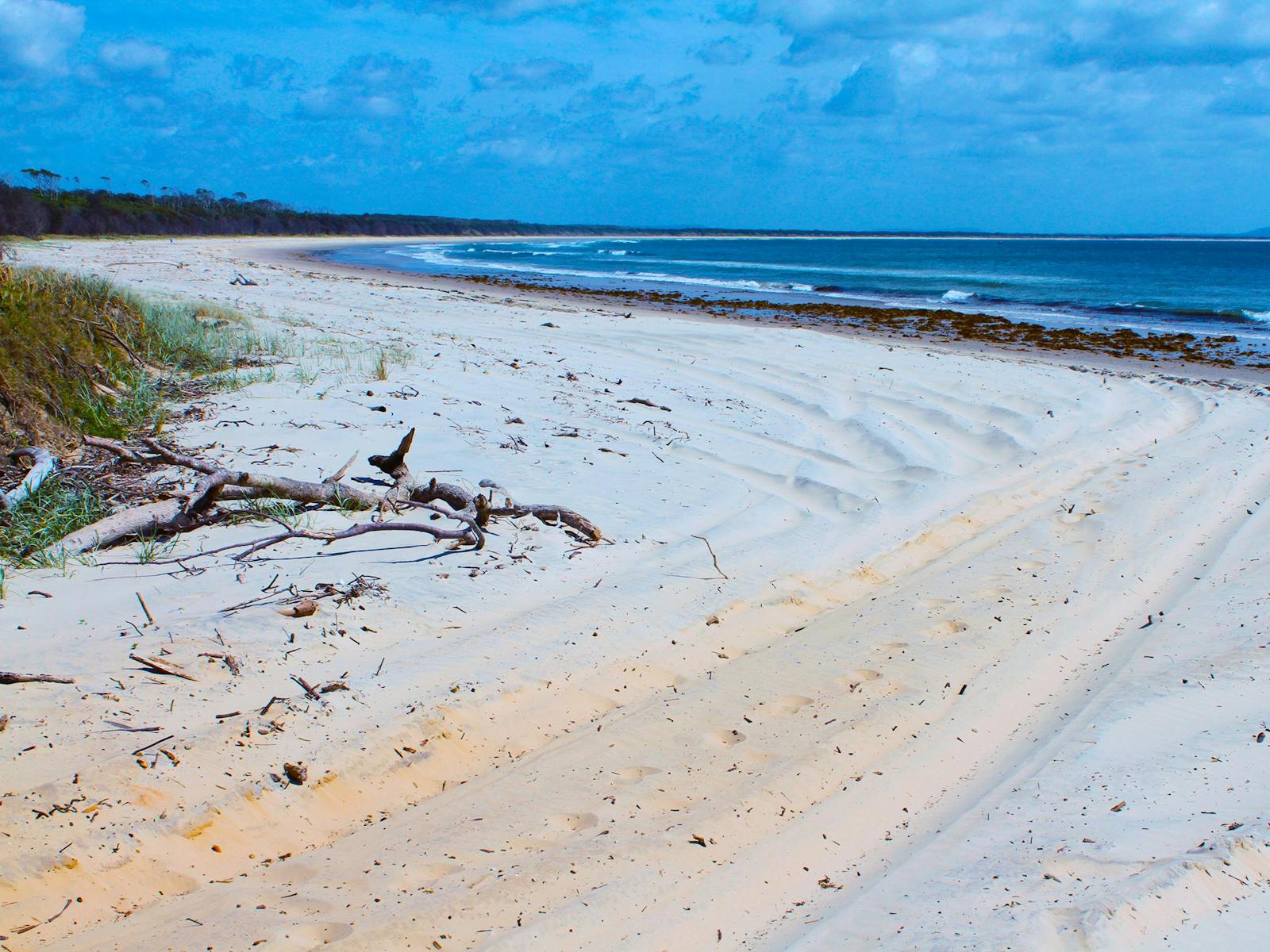 Die geschwungene Kurve der Shark Bay im Norden.
