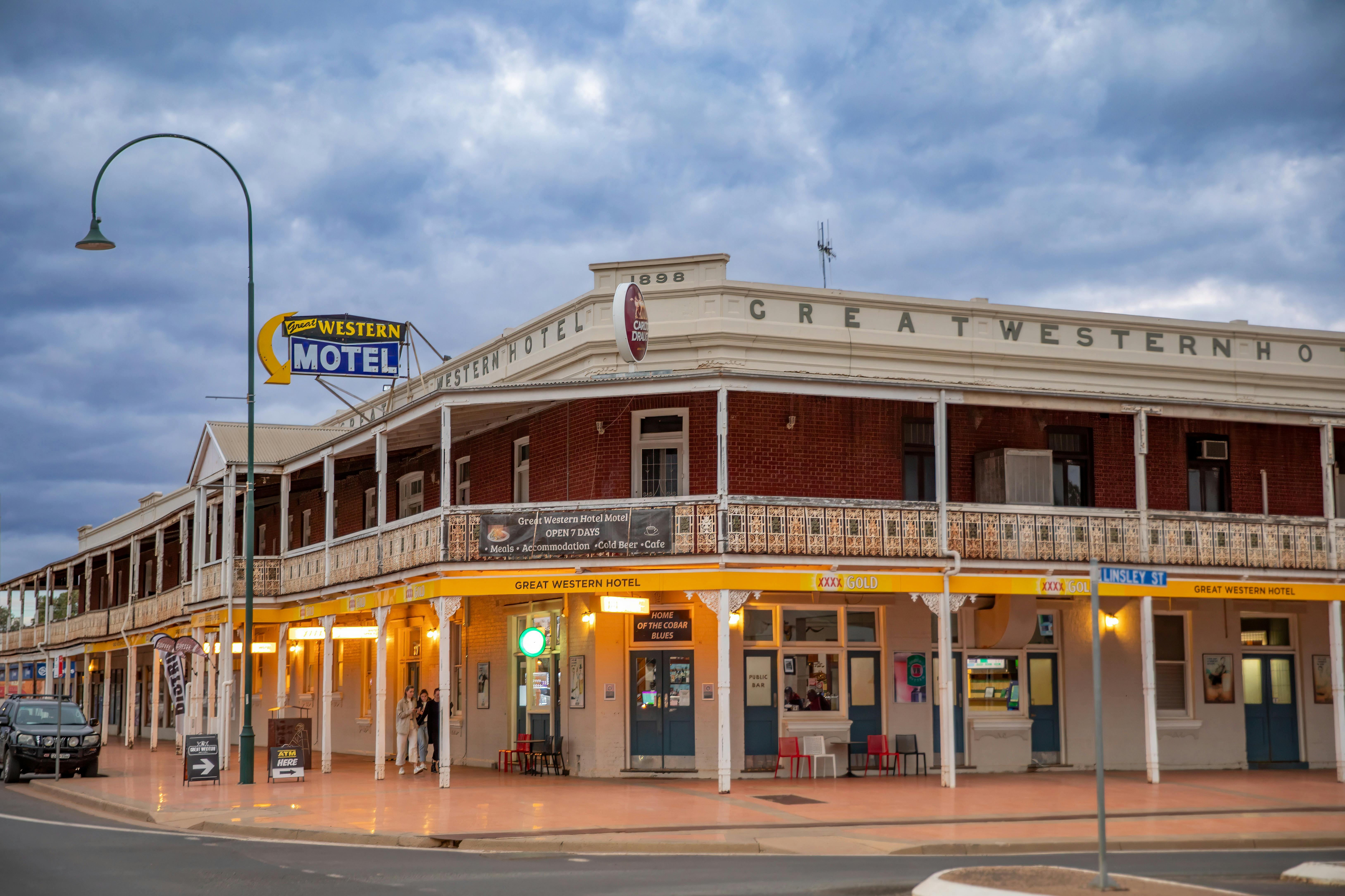 Great Western Hotel and Motel