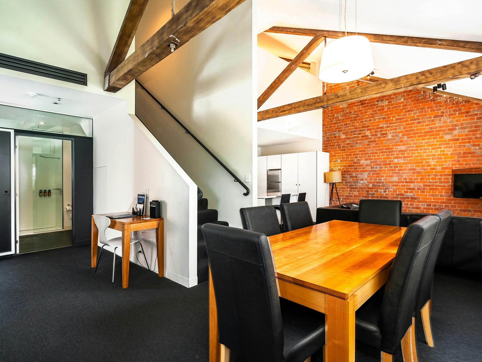 Hobart and Beyond Sullivans Cove Apartments Gibsons Mill Hobart and Beyond Sullivans Cove Apartments Gibsons Mill