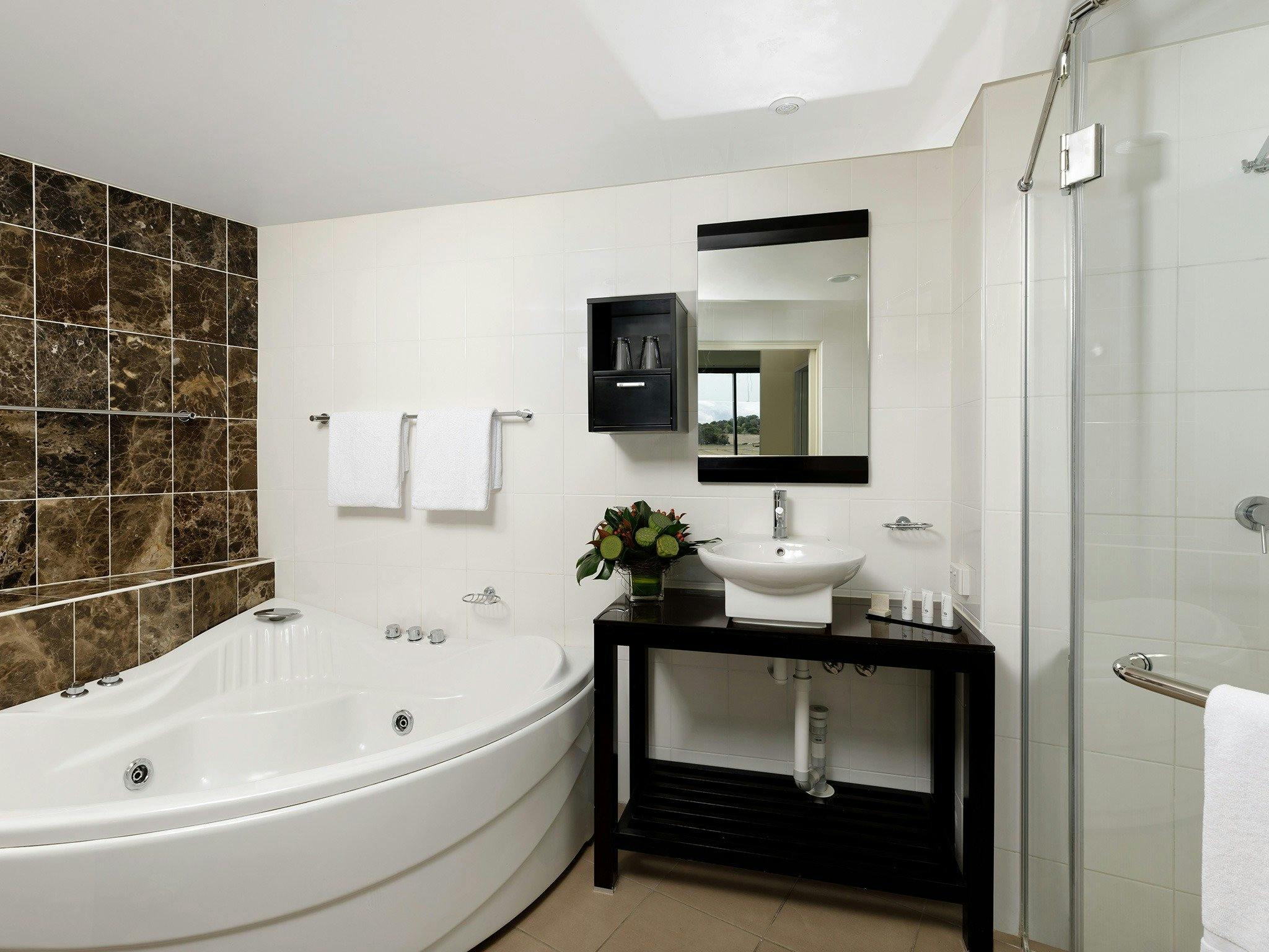 리지 배서스트 목욕