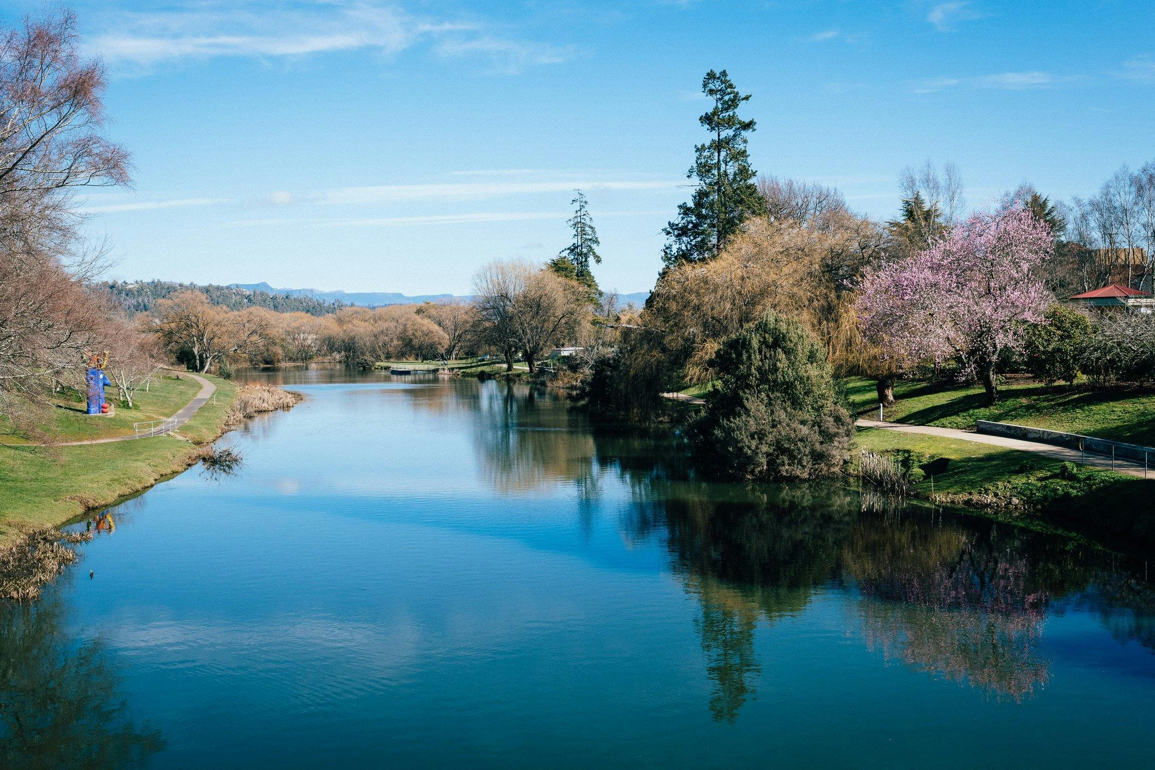 Meander River walking circuit at Deloraine