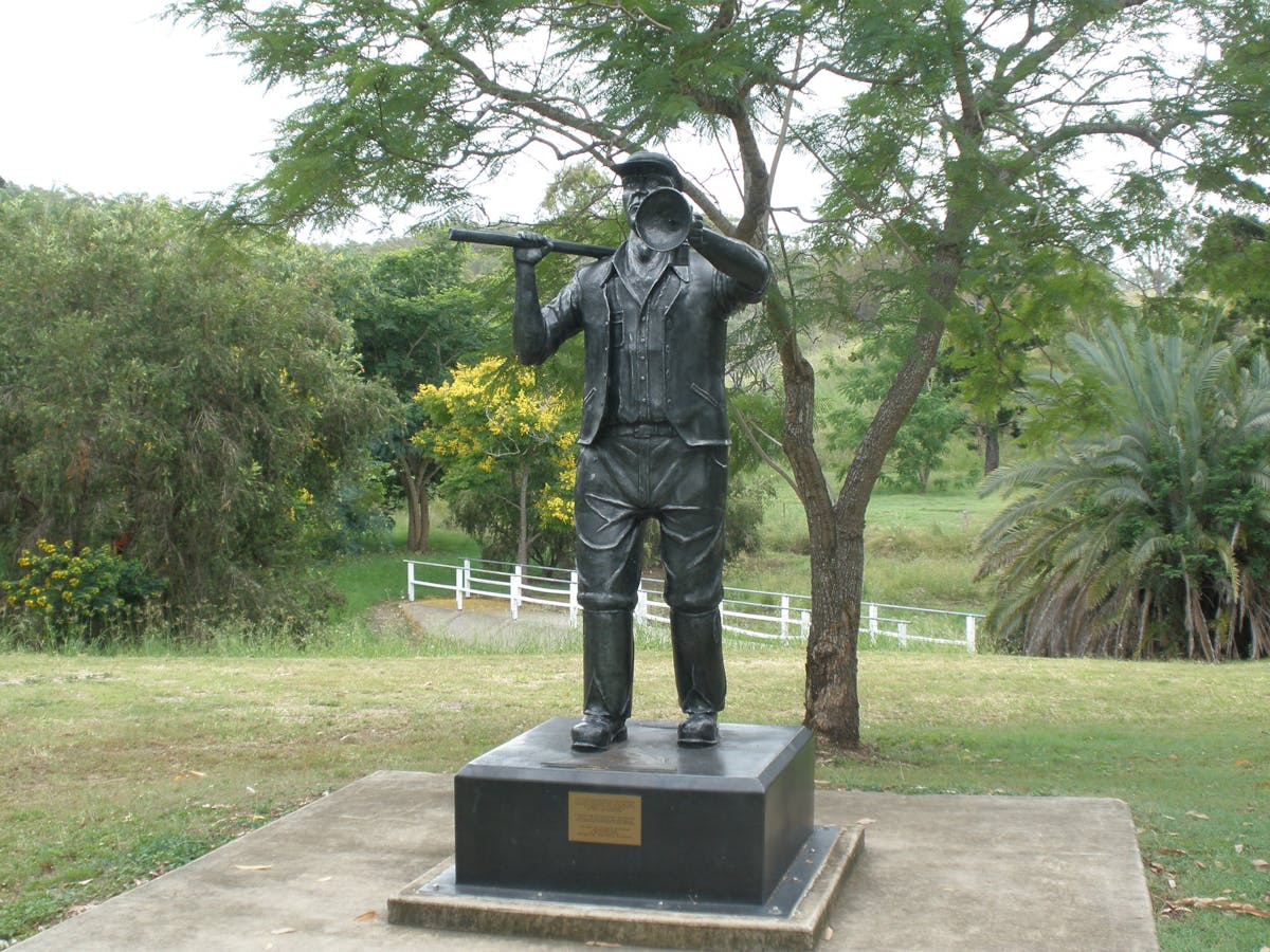 Miner's Statue Mount Perry