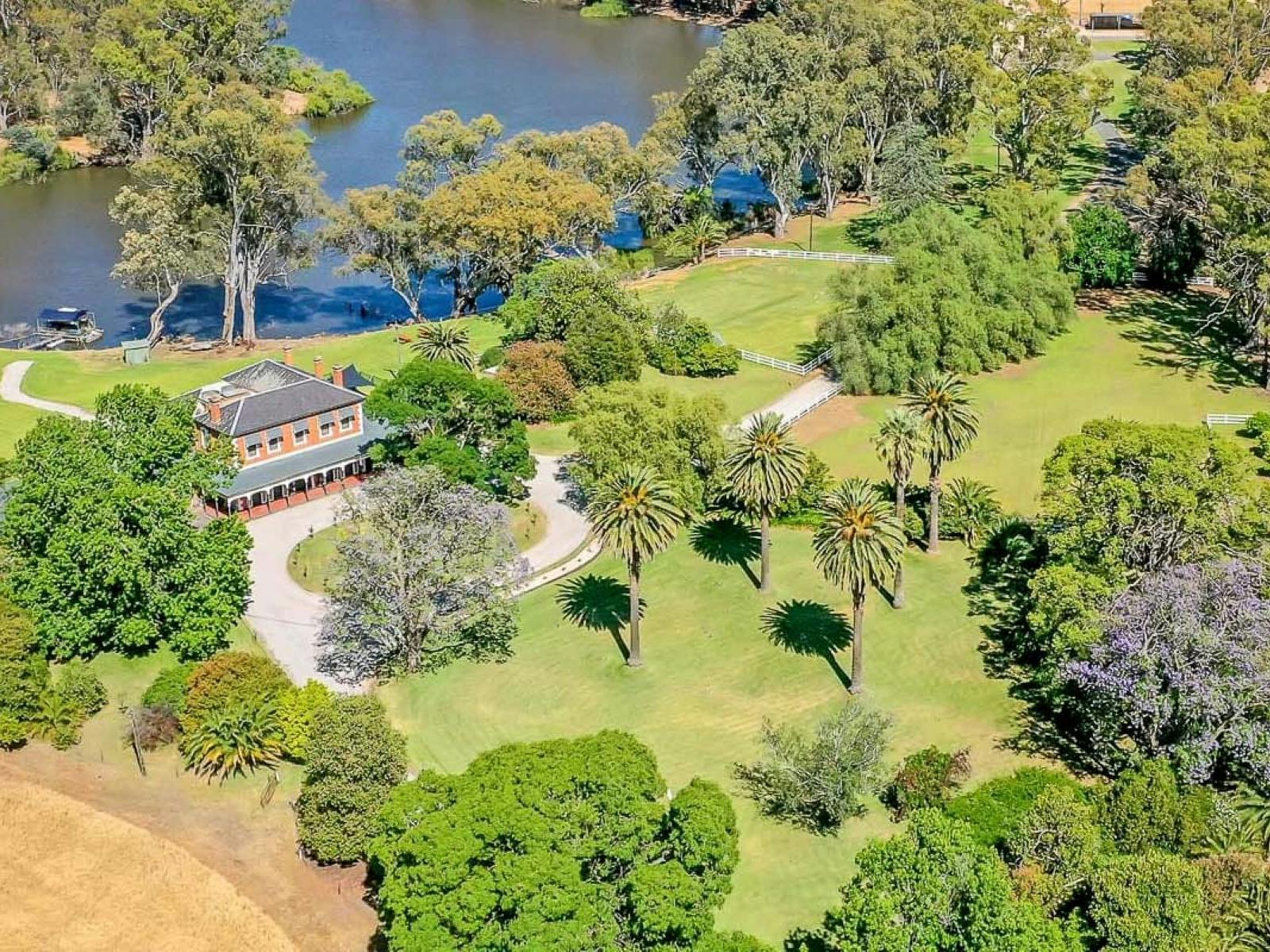 Get Folk'd Echuca Moama