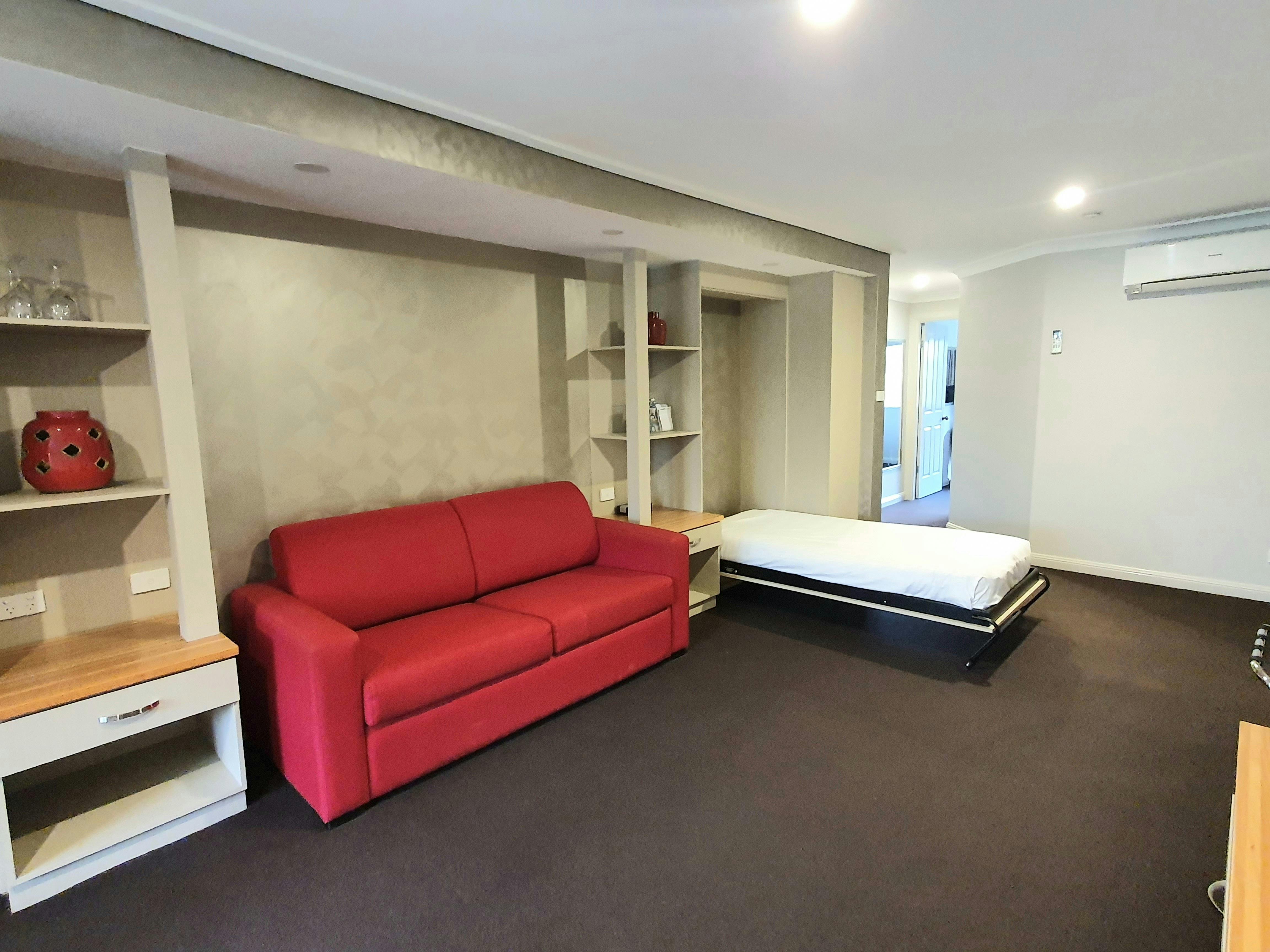 Deluxe Family Suite