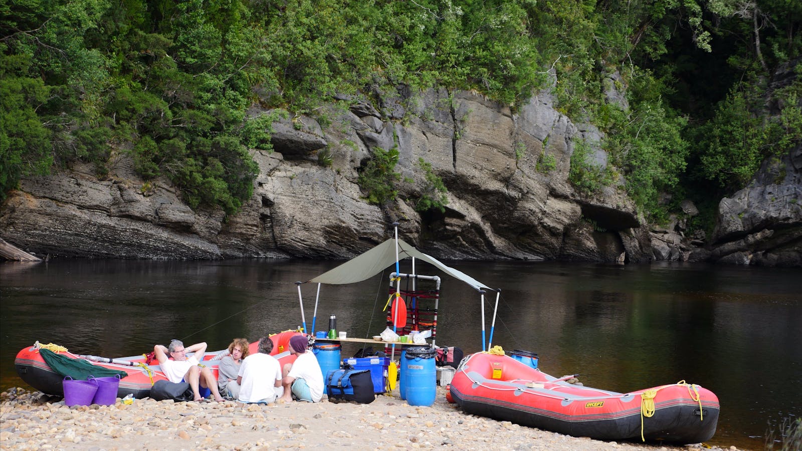 The Beach campsite on the lower Franklin River