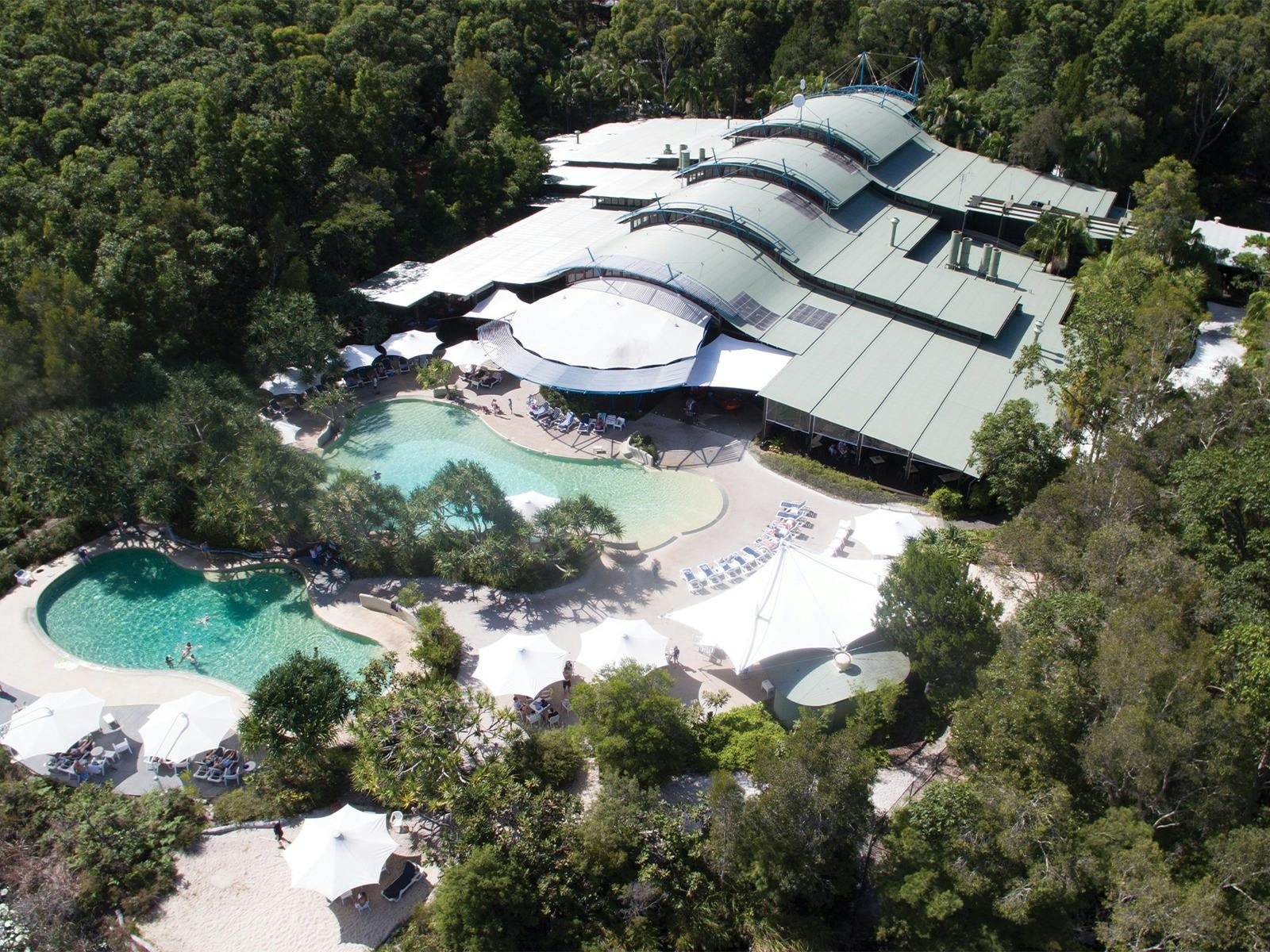 Kingfisher Bay Resort