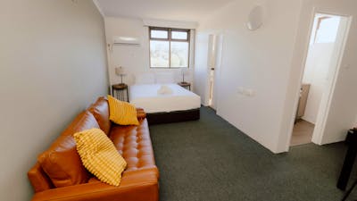 Queen Room with Kitchen