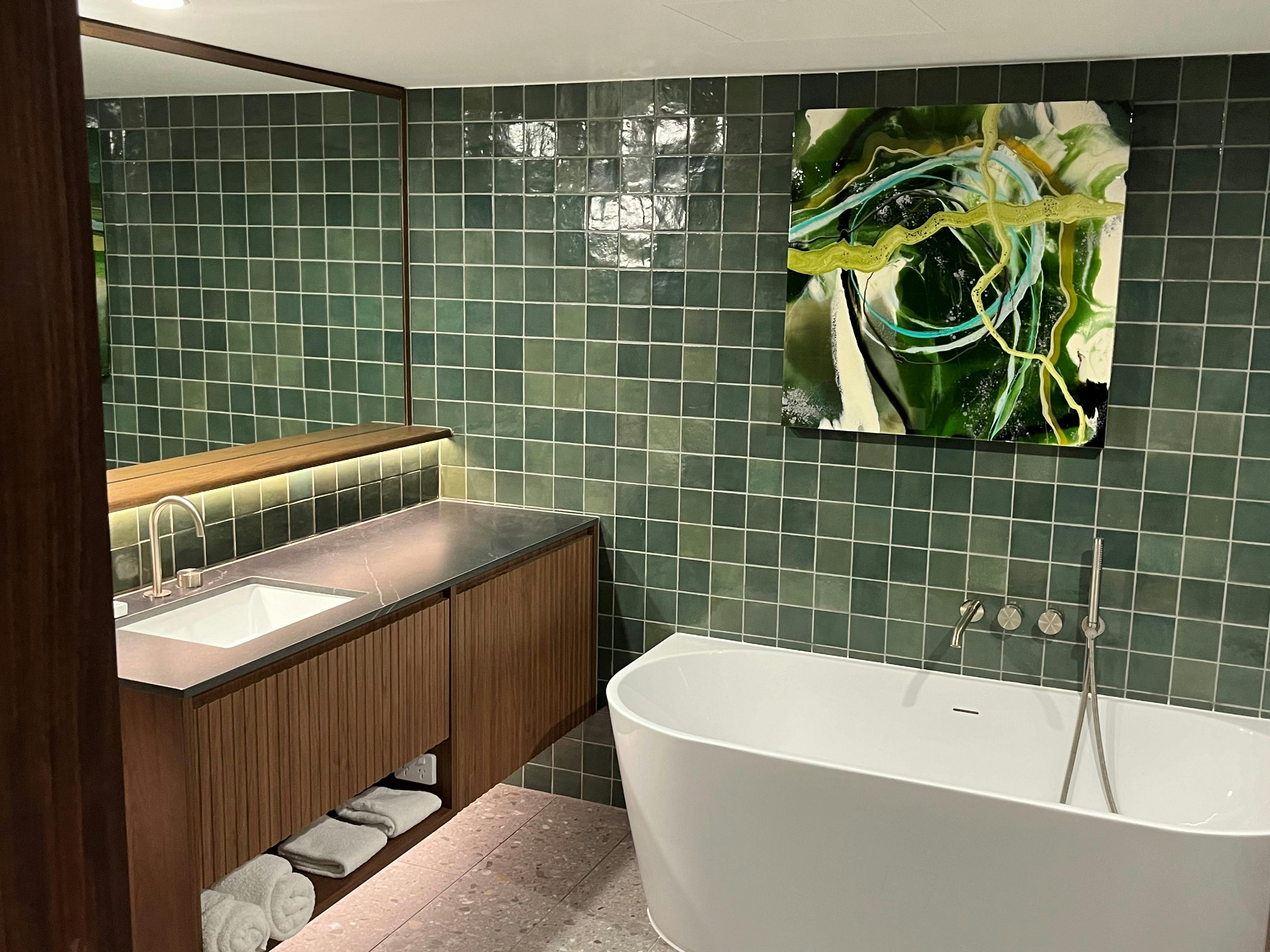 Superior Apartment Bathroom