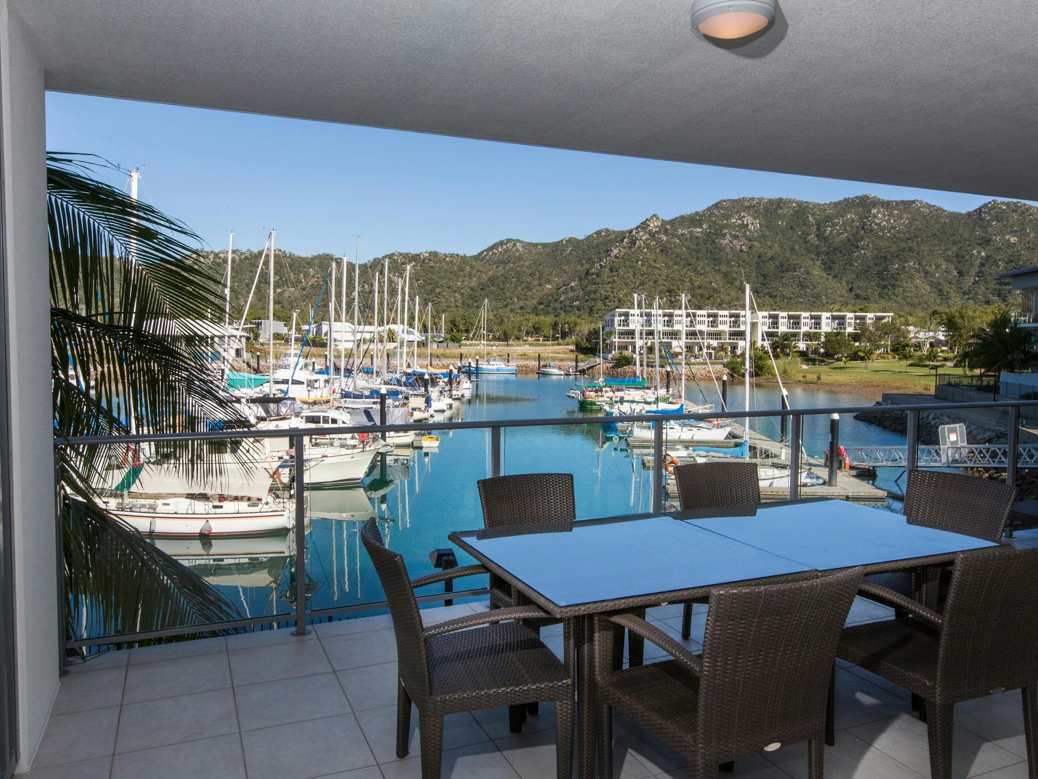 3 Bedroom Penthouse 3 Bedroom Penthouse