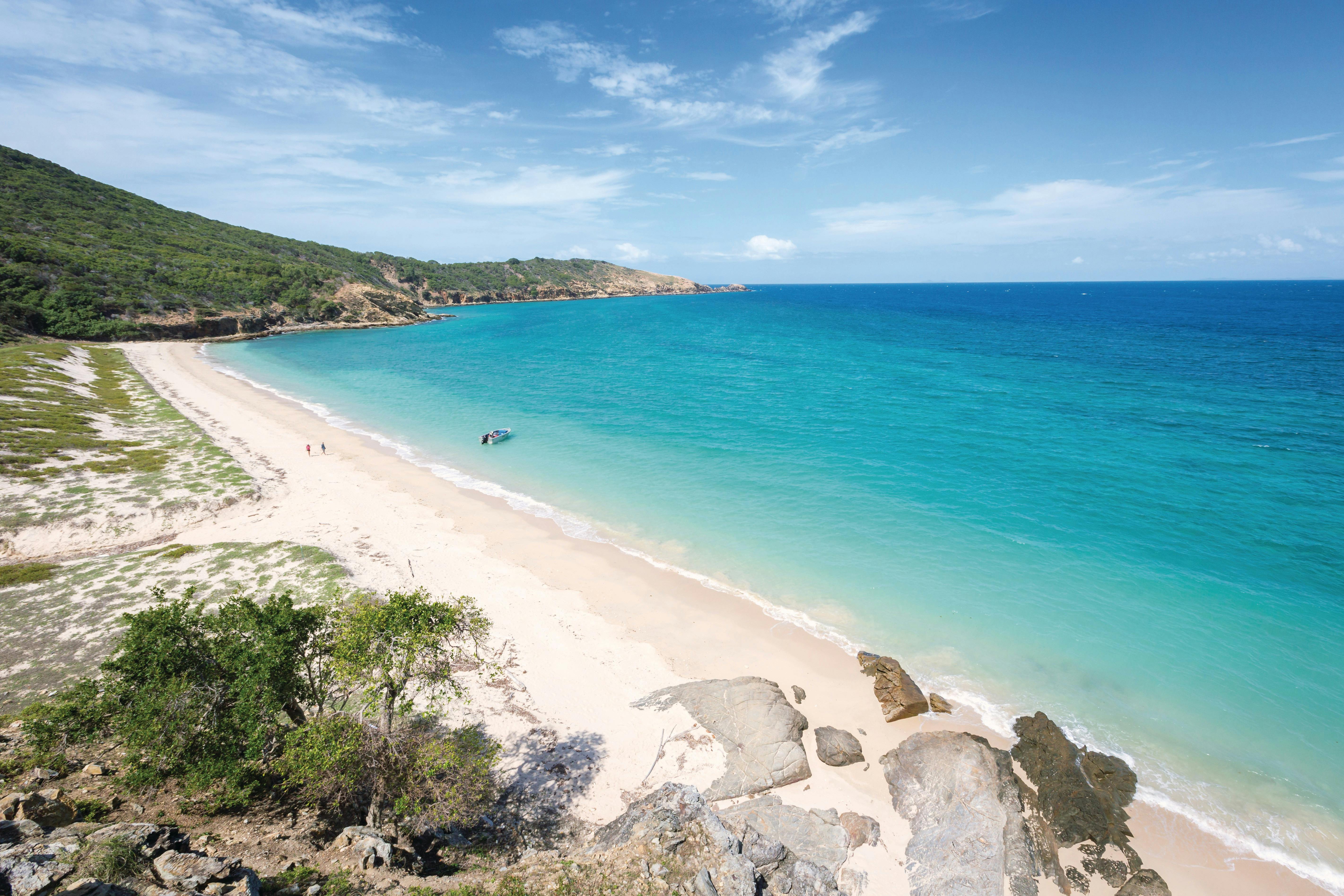 Pristine beach and turquoise waters of Great Keppel (Wop-pa) Island