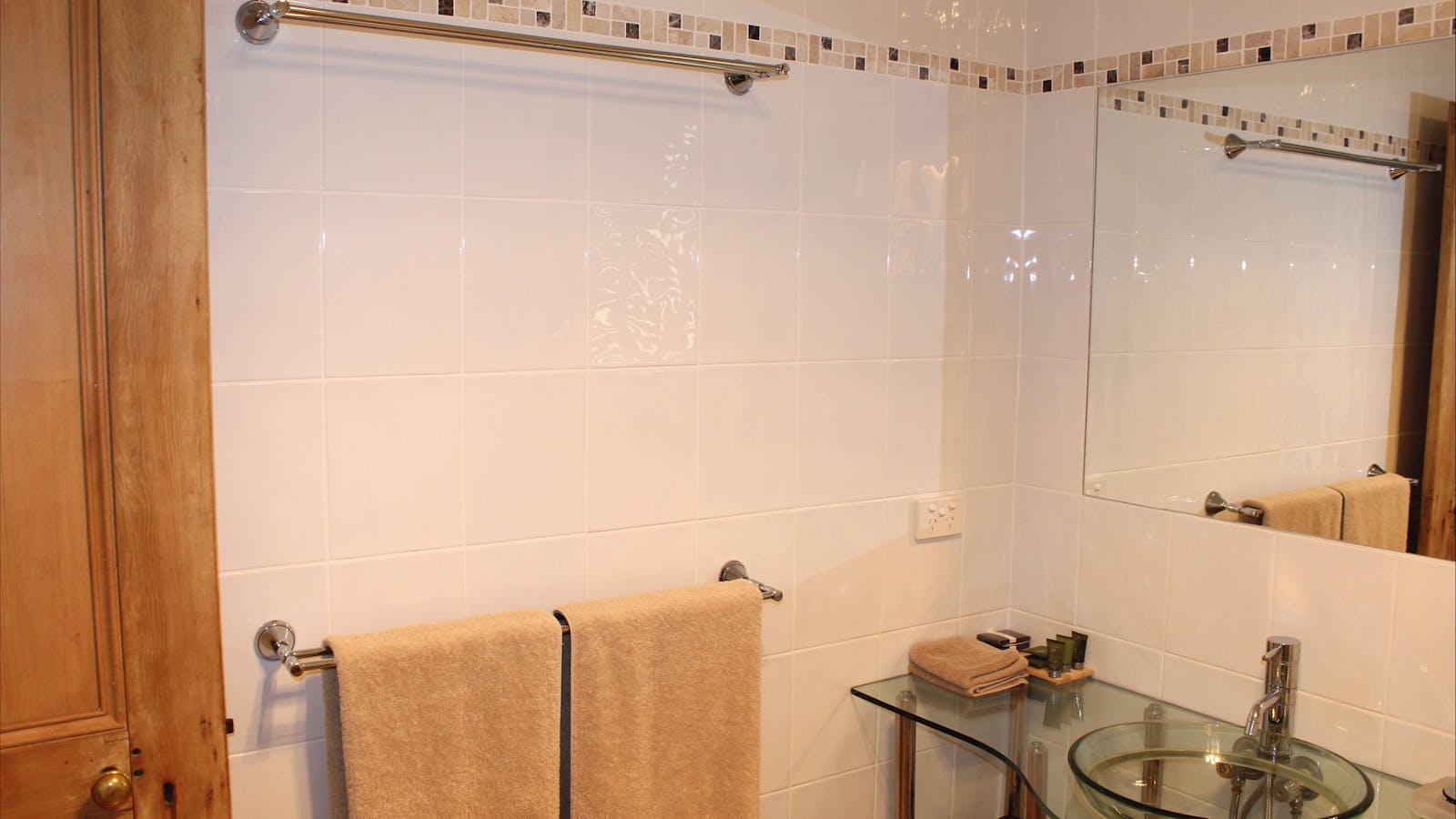 The studio has spacious well equipped bathroom