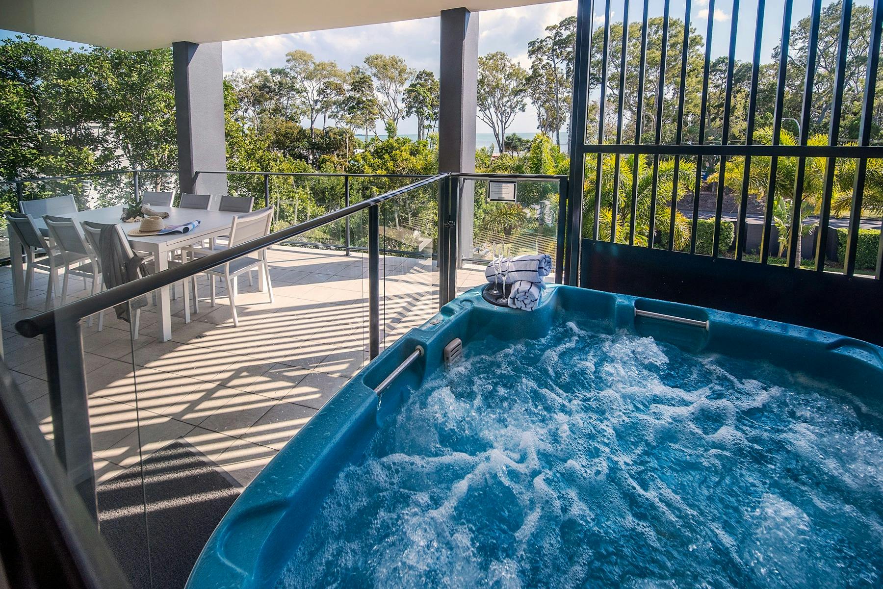 Two Bedroom Outdoor Spa Apartment