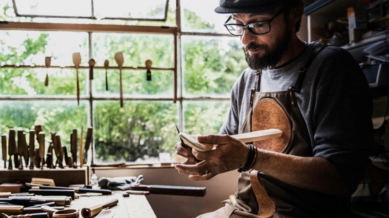 David Rauenbus from Phoenix Creations - Spoon carver