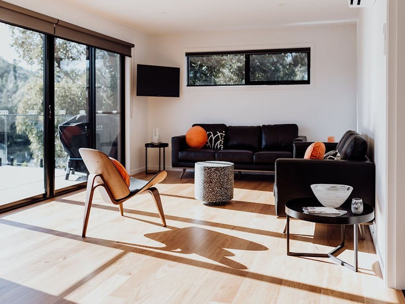 Lounge room.