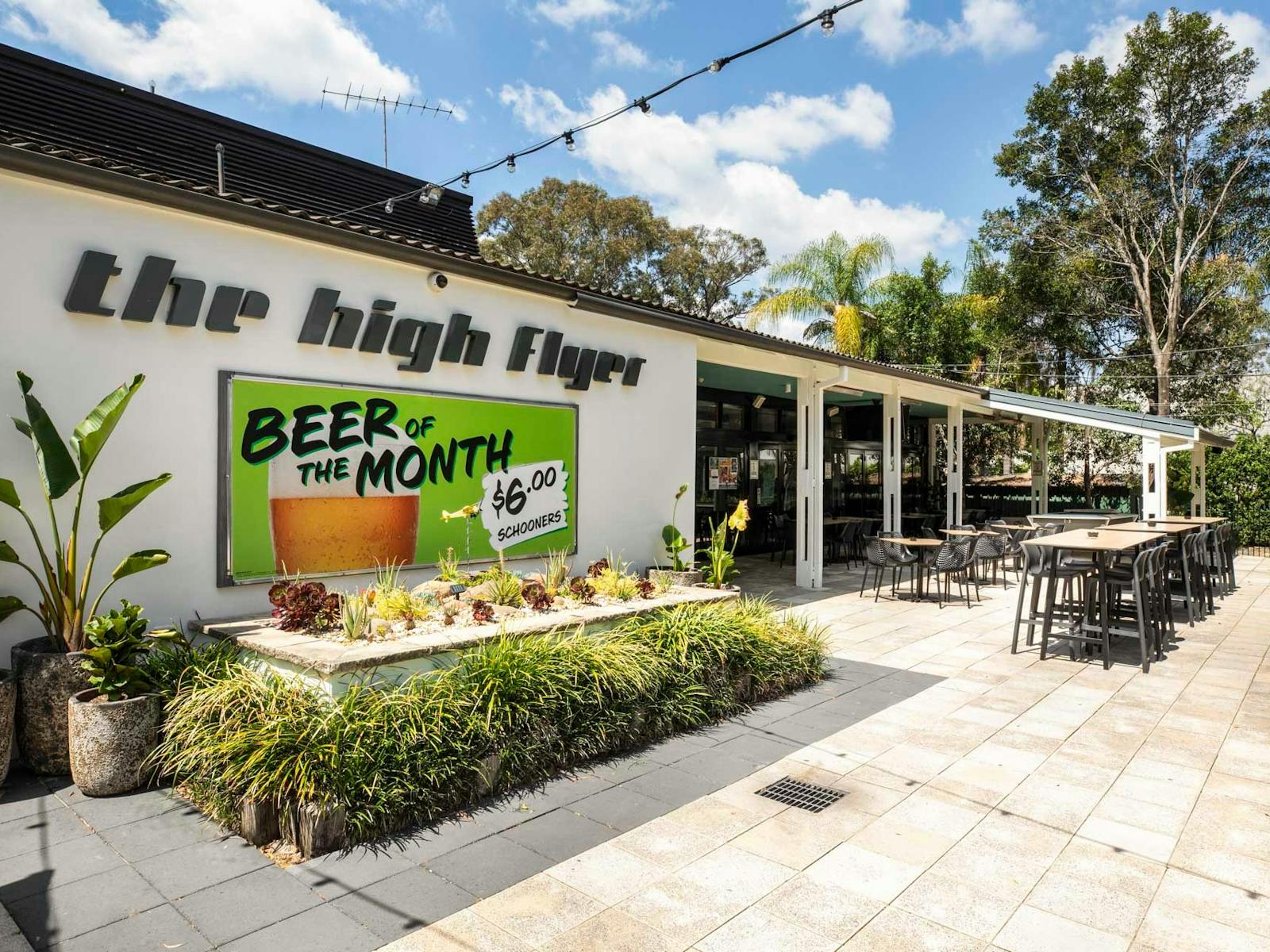 Nightcap at High Flyer Hotel