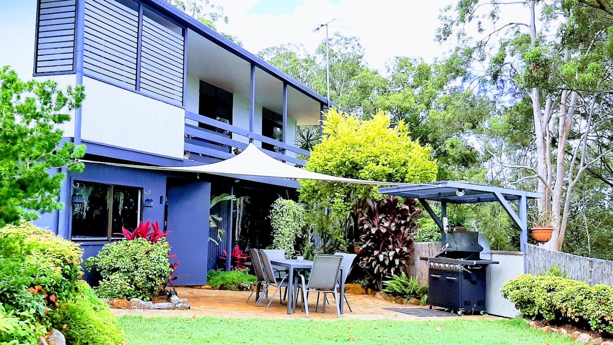 Set in lush tropical gardens a la freco dining and bbq