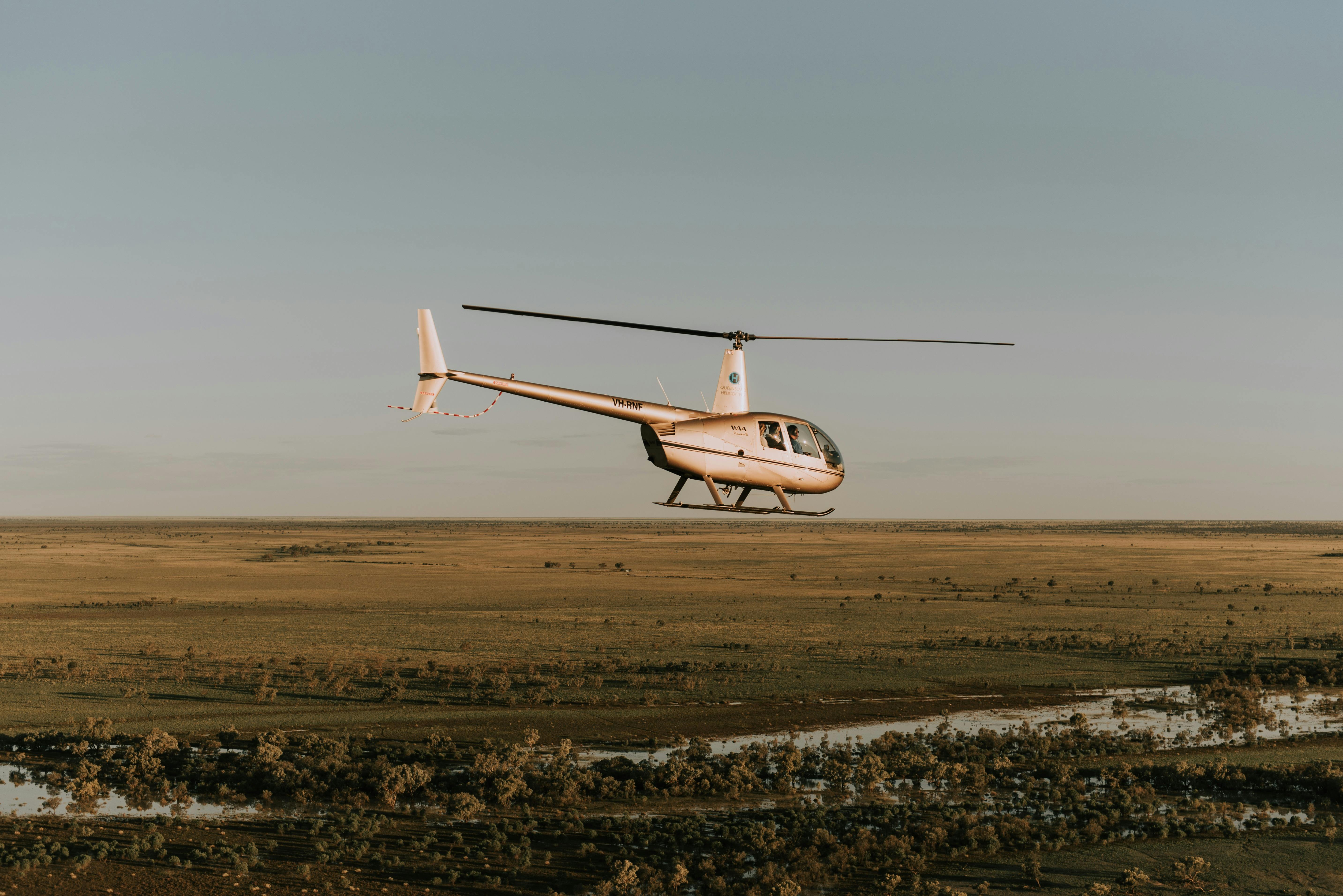 Custom scenic flight adventures in outback Queensland