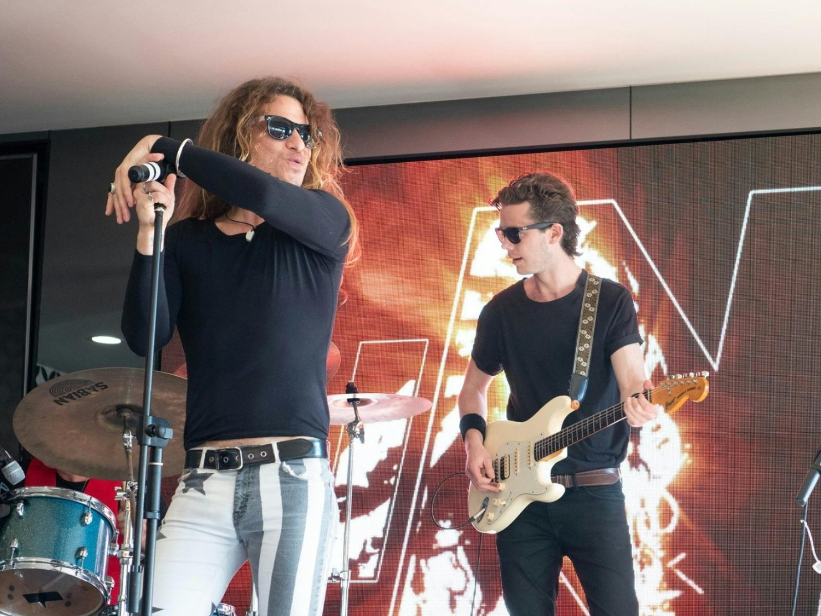 aussie rock anthems airlie beach hotel