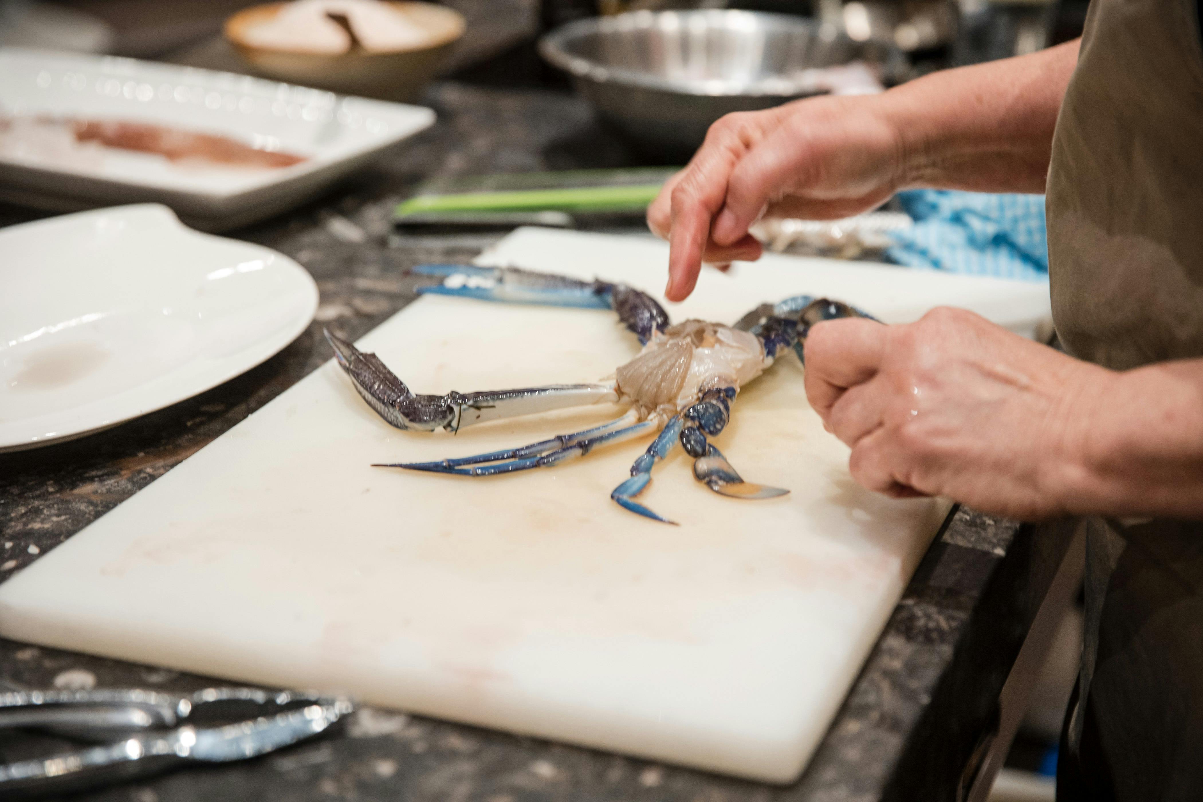 crab being prepared