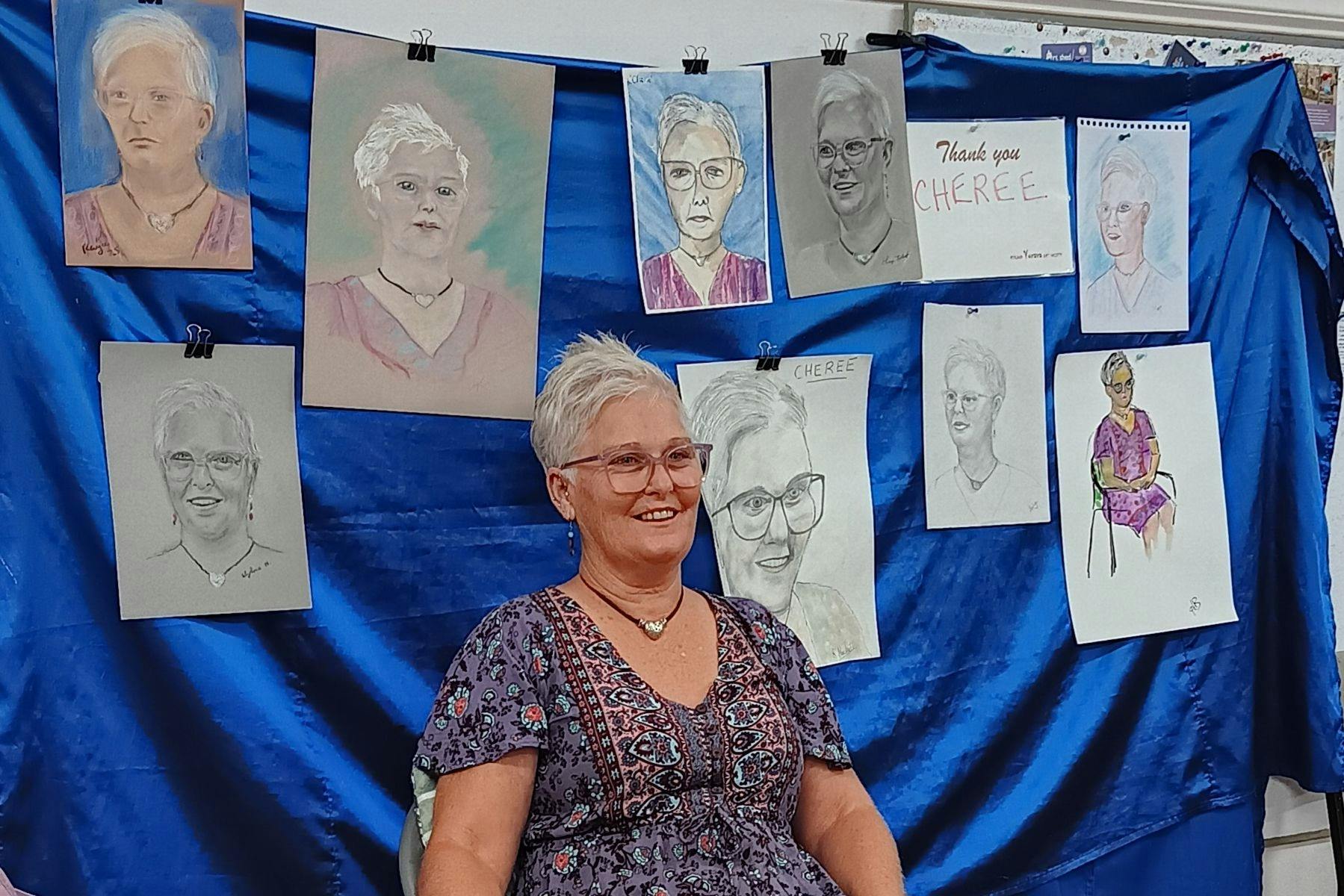 Portrait class sitter