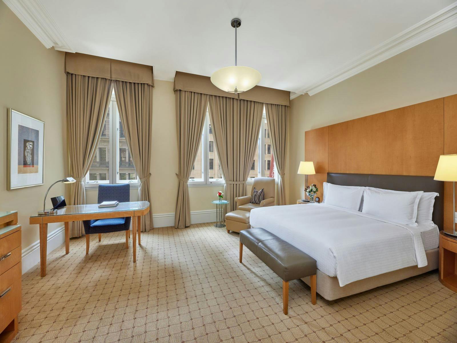 Heritage Deluxe King Room