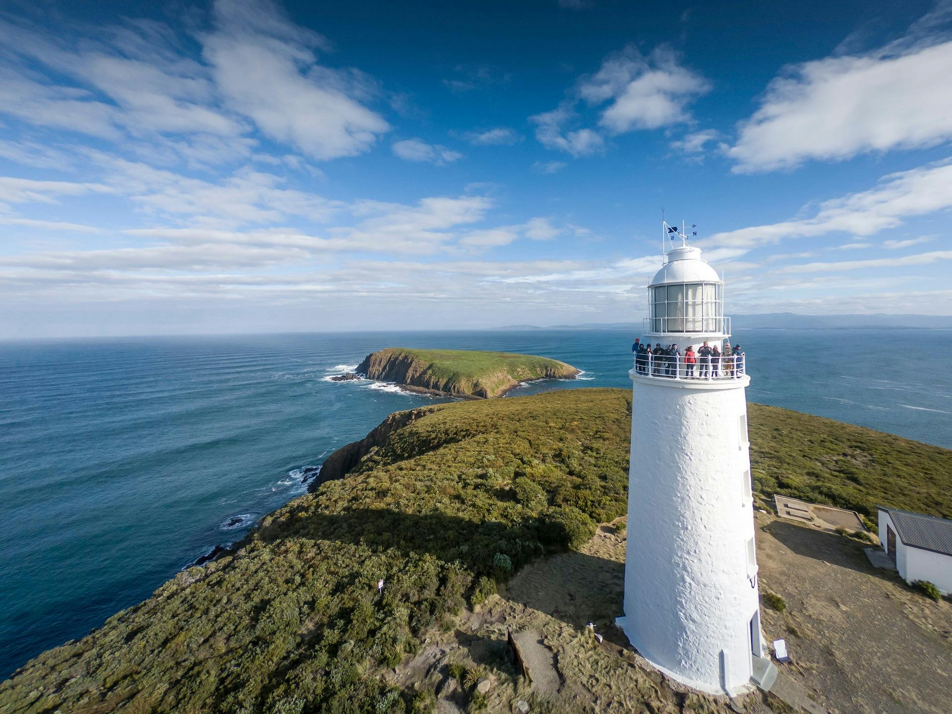 Cape Bruny Lighthouse and Bruny Island Safaris Tours