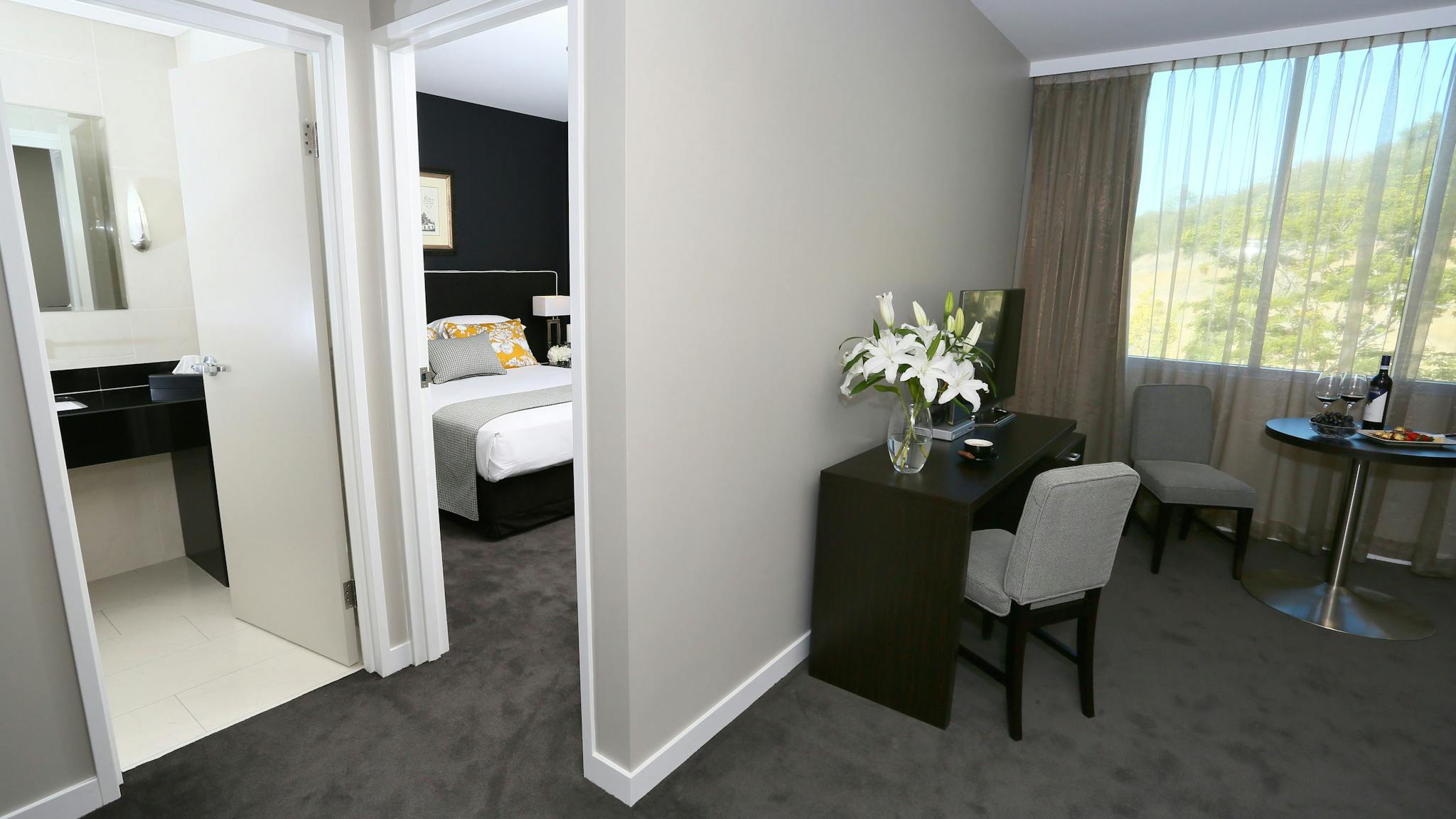 Executive Suite Executive Suite