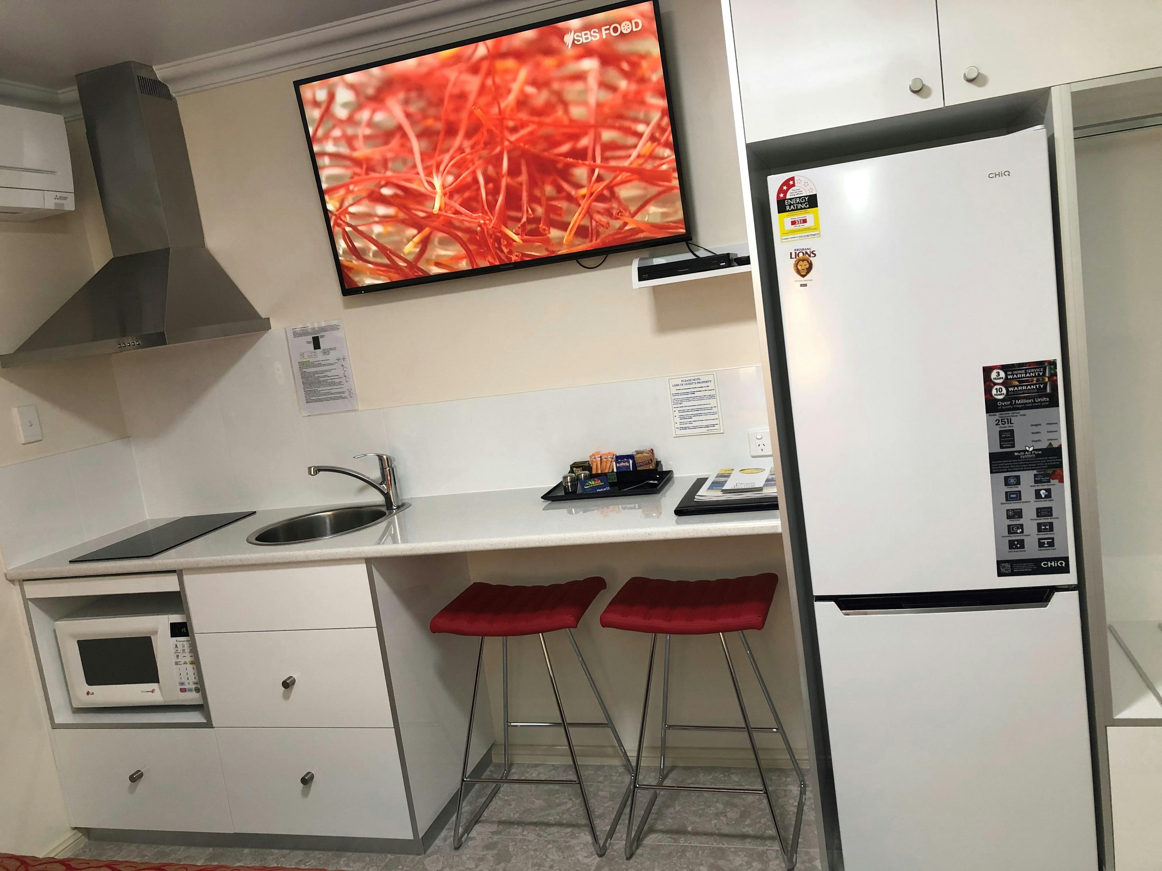 Studio Queen Apartment