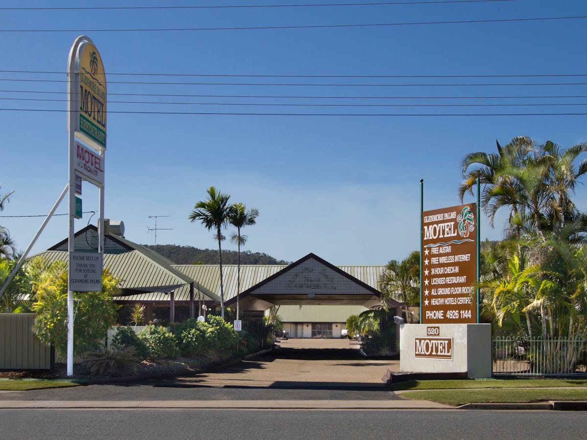 Glenmore Palms Motel